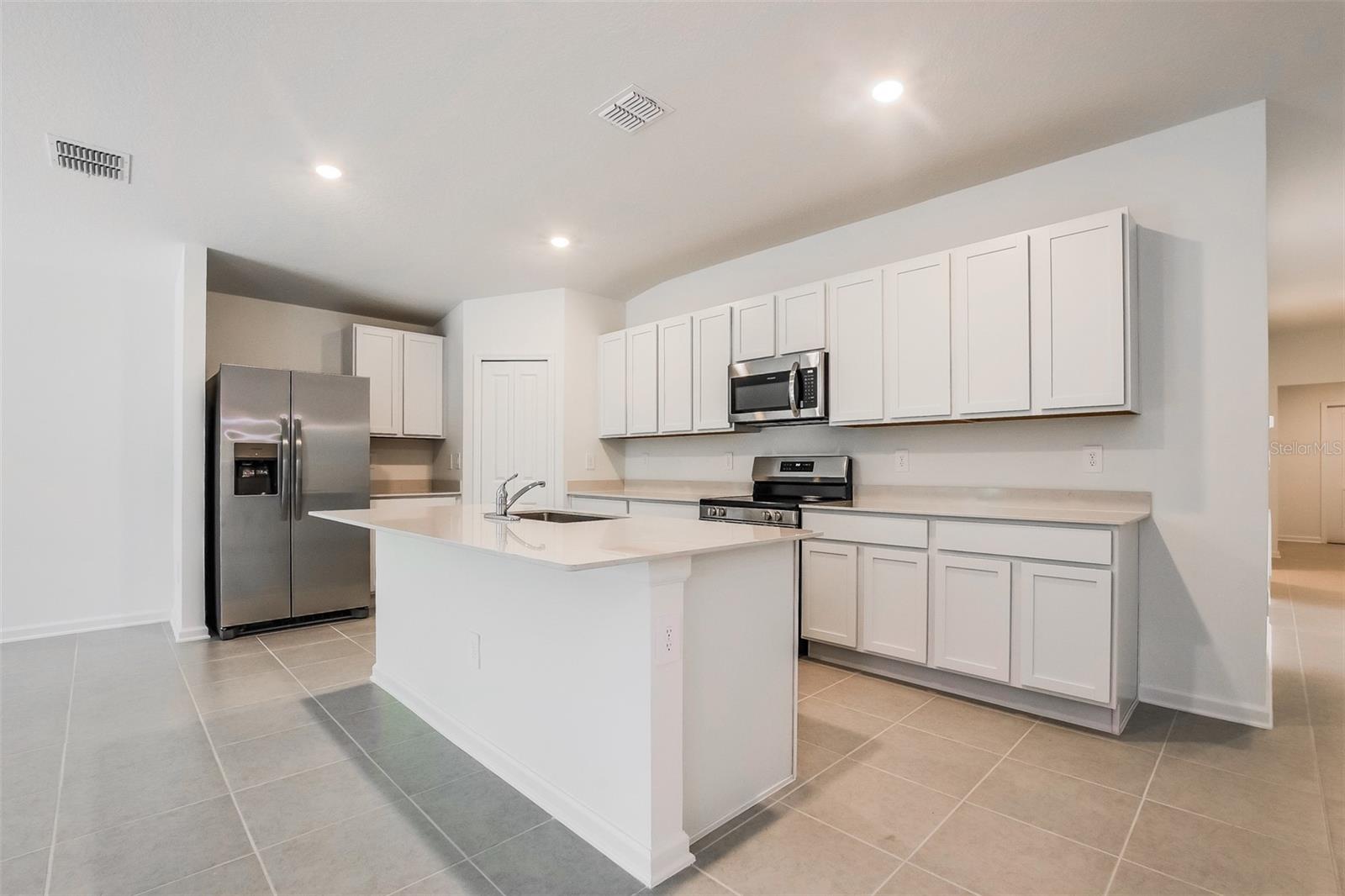 Image 5 of 15 For 1319 Blue Ash Lane