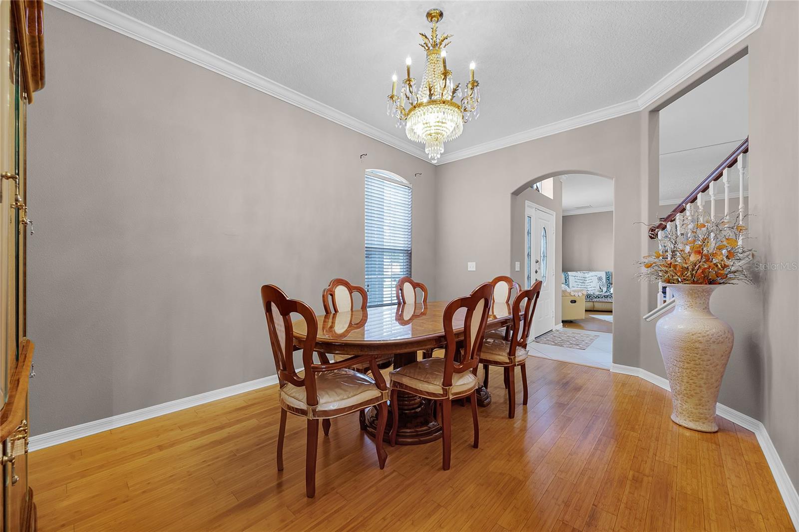 Image 3 of 62 For 346 Willet Avenue