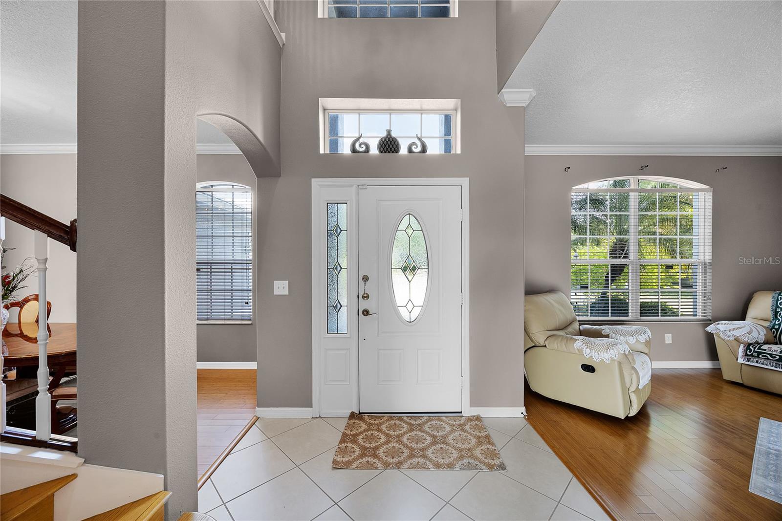 Image 46 of 62 For 346 Willet Avenue