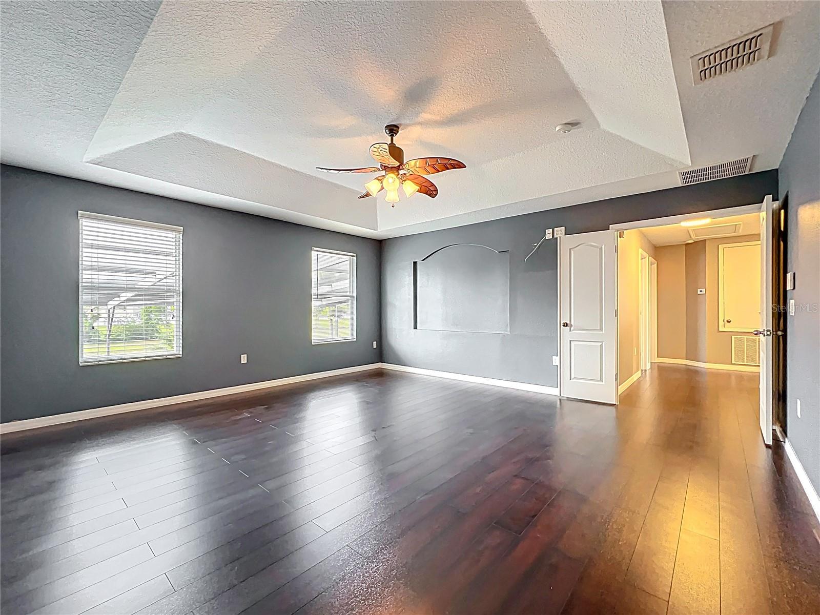 Image 34 of 87 For 2145 Plantation Oak Drive
