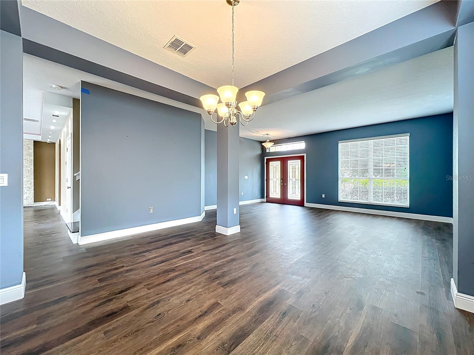 Image 5 of 87 For 2145 Plantation Oak Drive