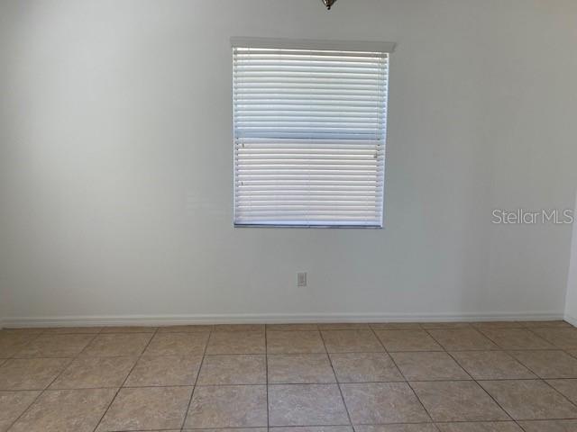 Image 9 of 26 For 3034 Youngford Street