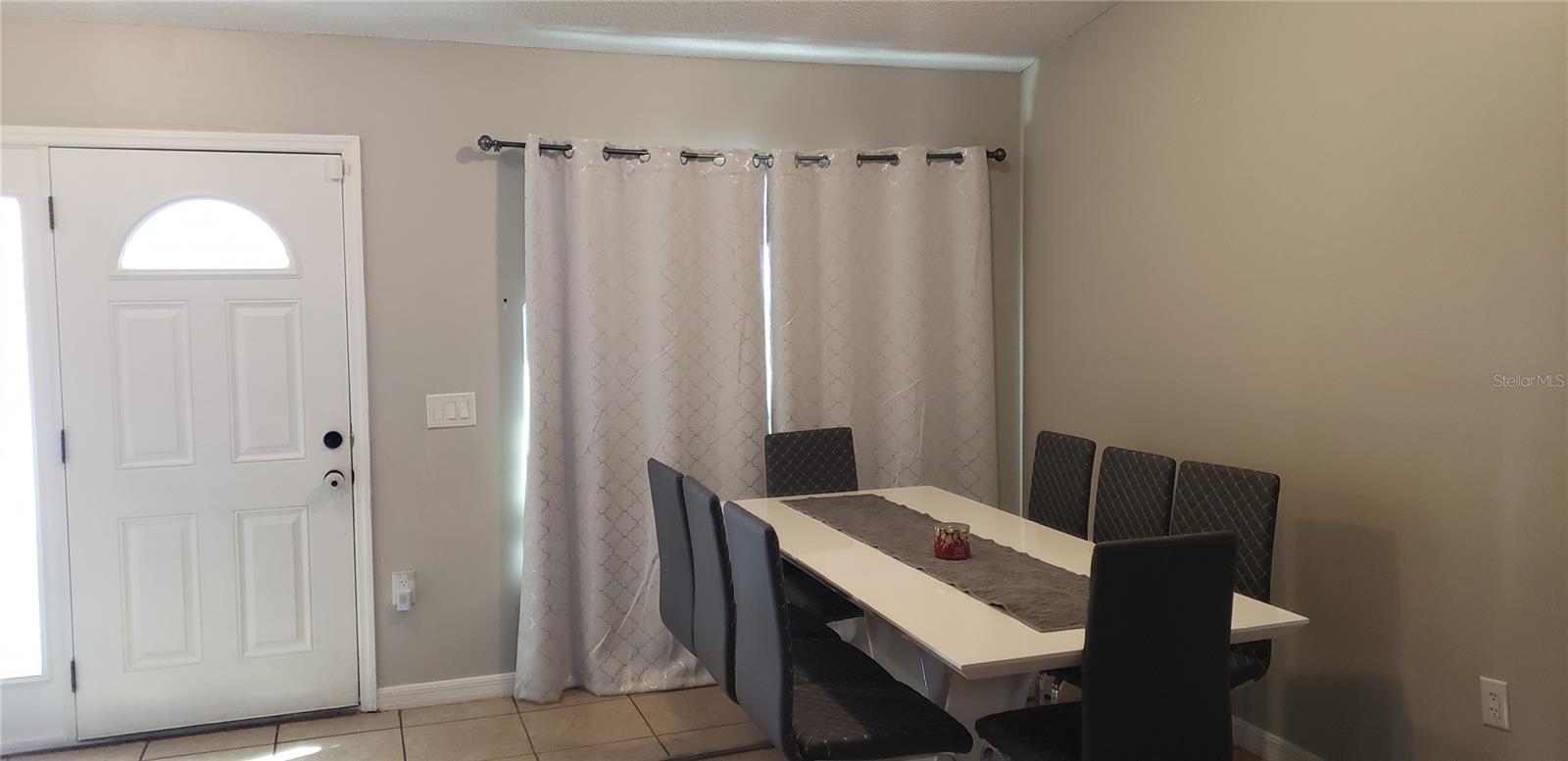 Image 2 of 5 For 614 Gaul Way