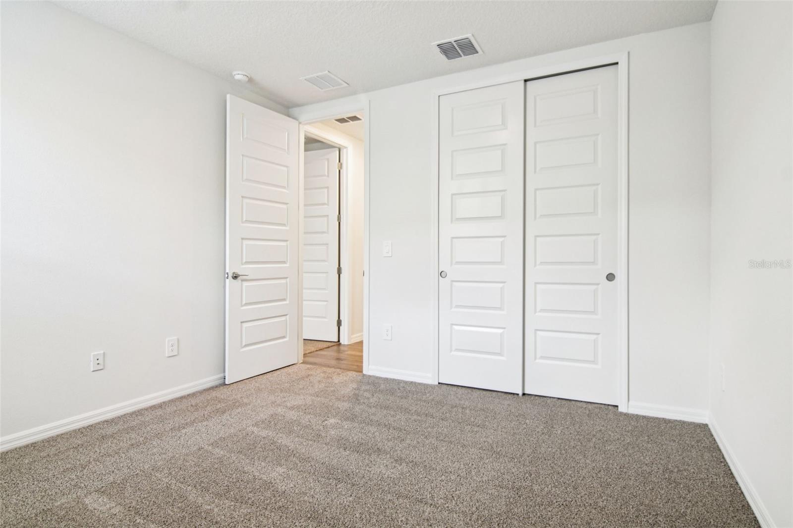 Image 23 of 29 For 1787 Draughton Drive