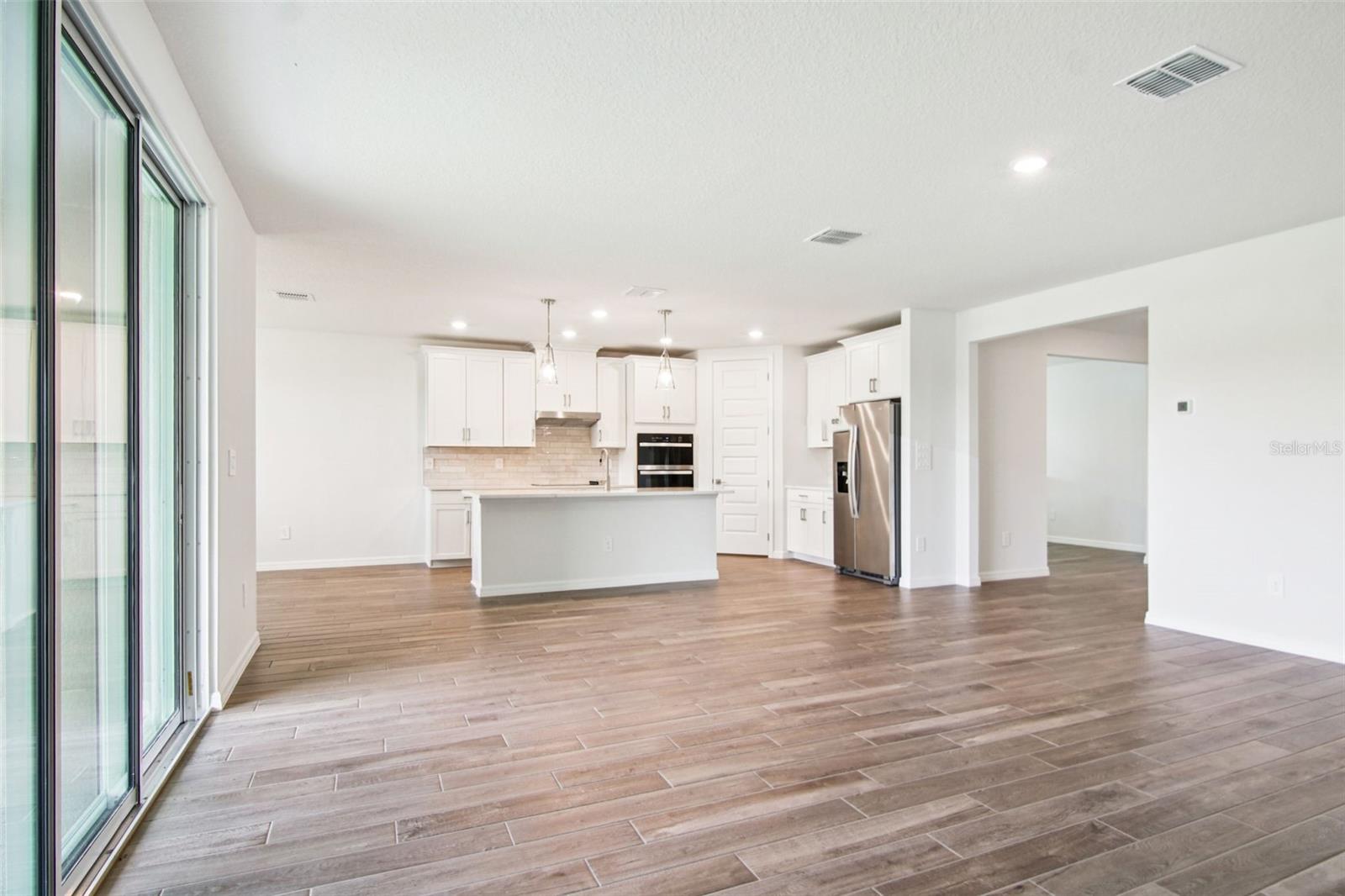 Image 4 of 29 For 1787 Draughton Drive