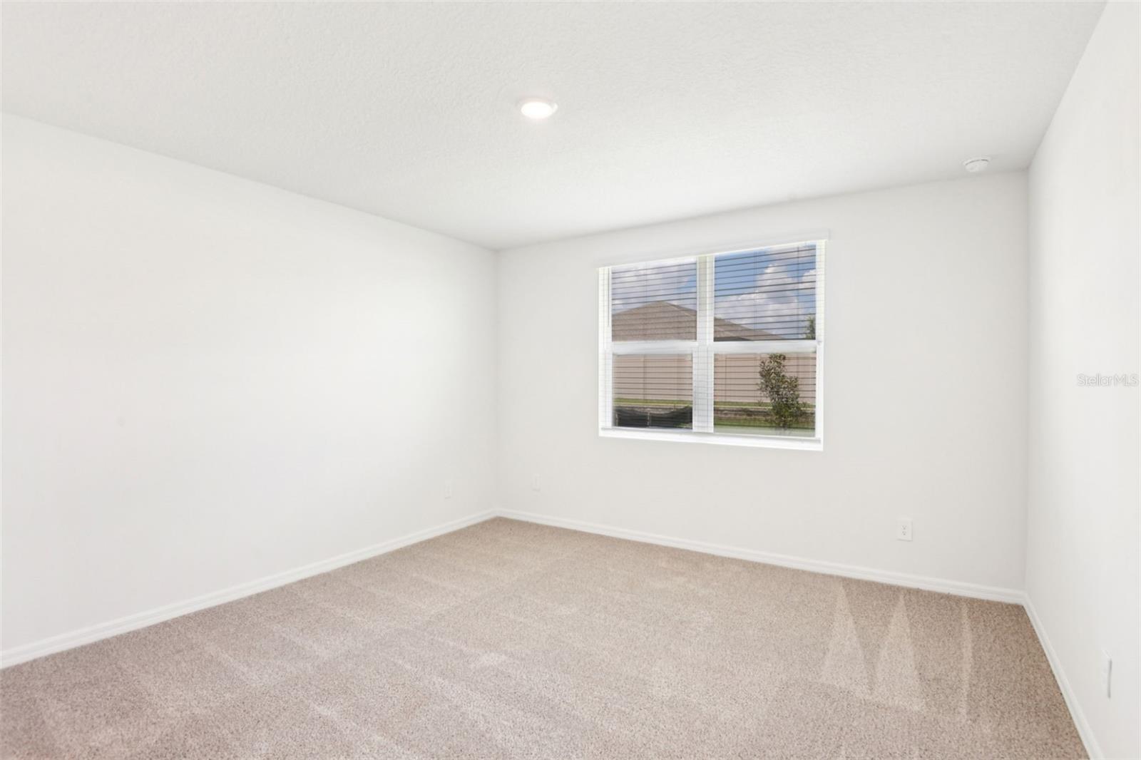Image 17 of 26 For 1752 Brekey Way