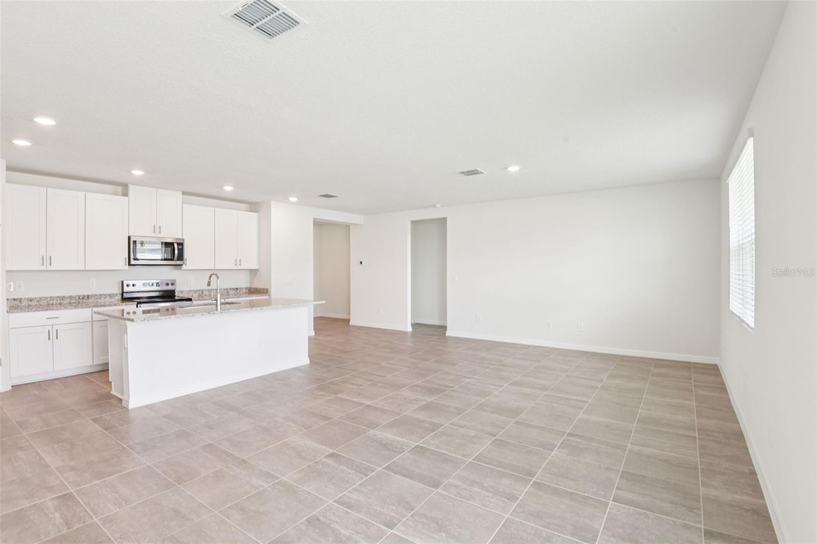 Image 7 of 26 For 1752 Brekey Way