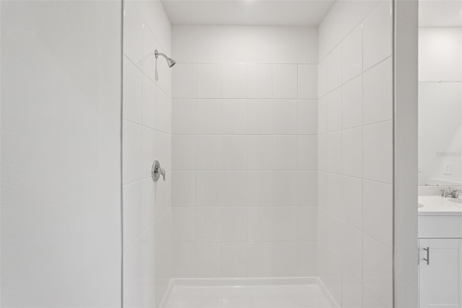 Image 10 of 30 For 14106 Crutchfield Court