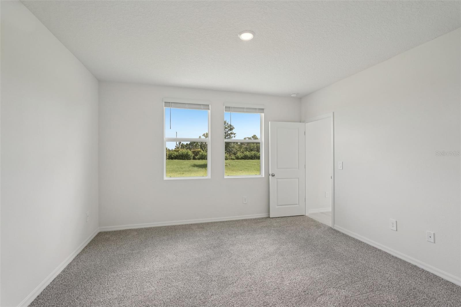 Image 7 of 30 For 14106 Crutchfield Court