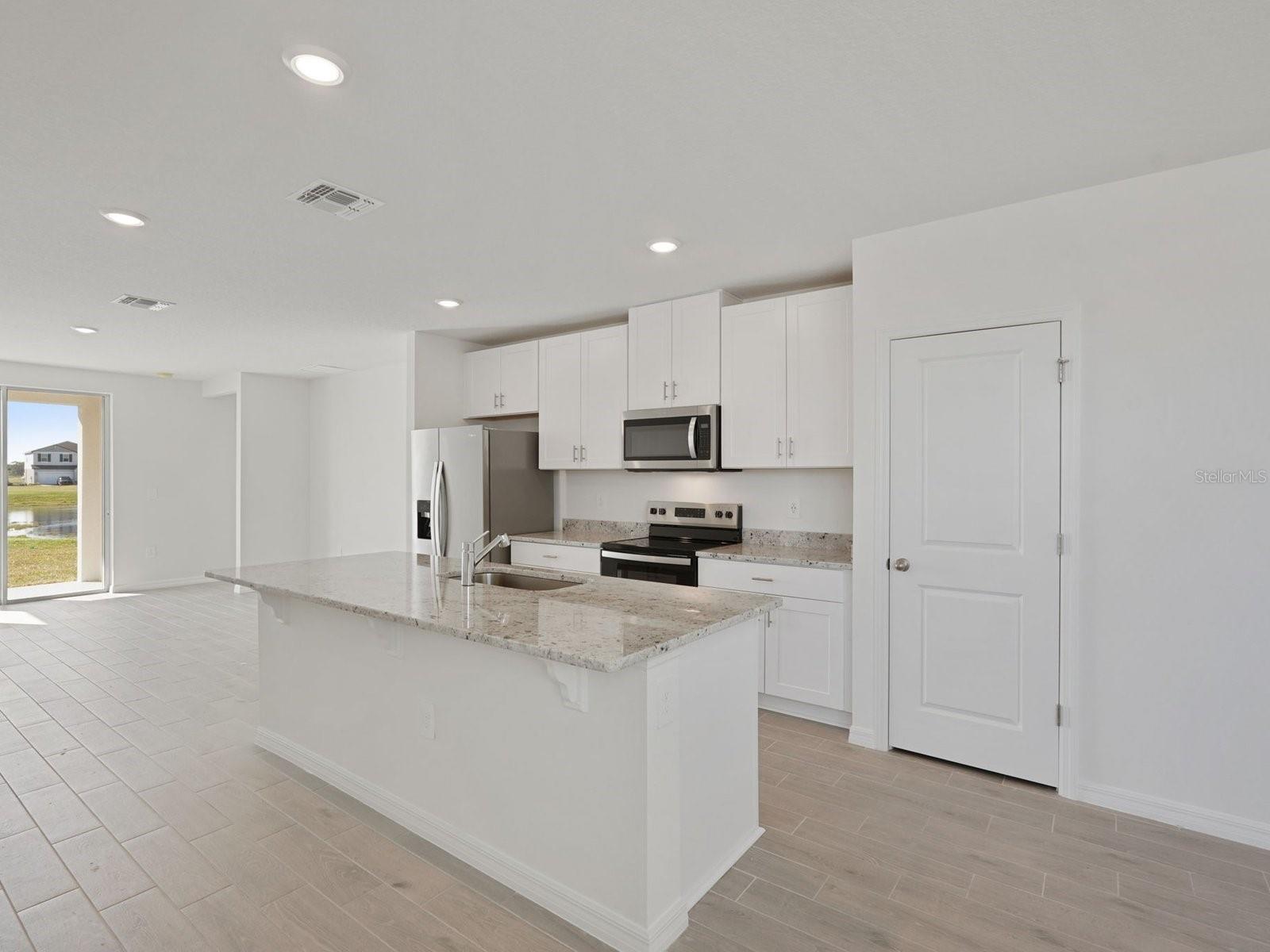 Image 4 of 9 For 149 Whiteland Bend