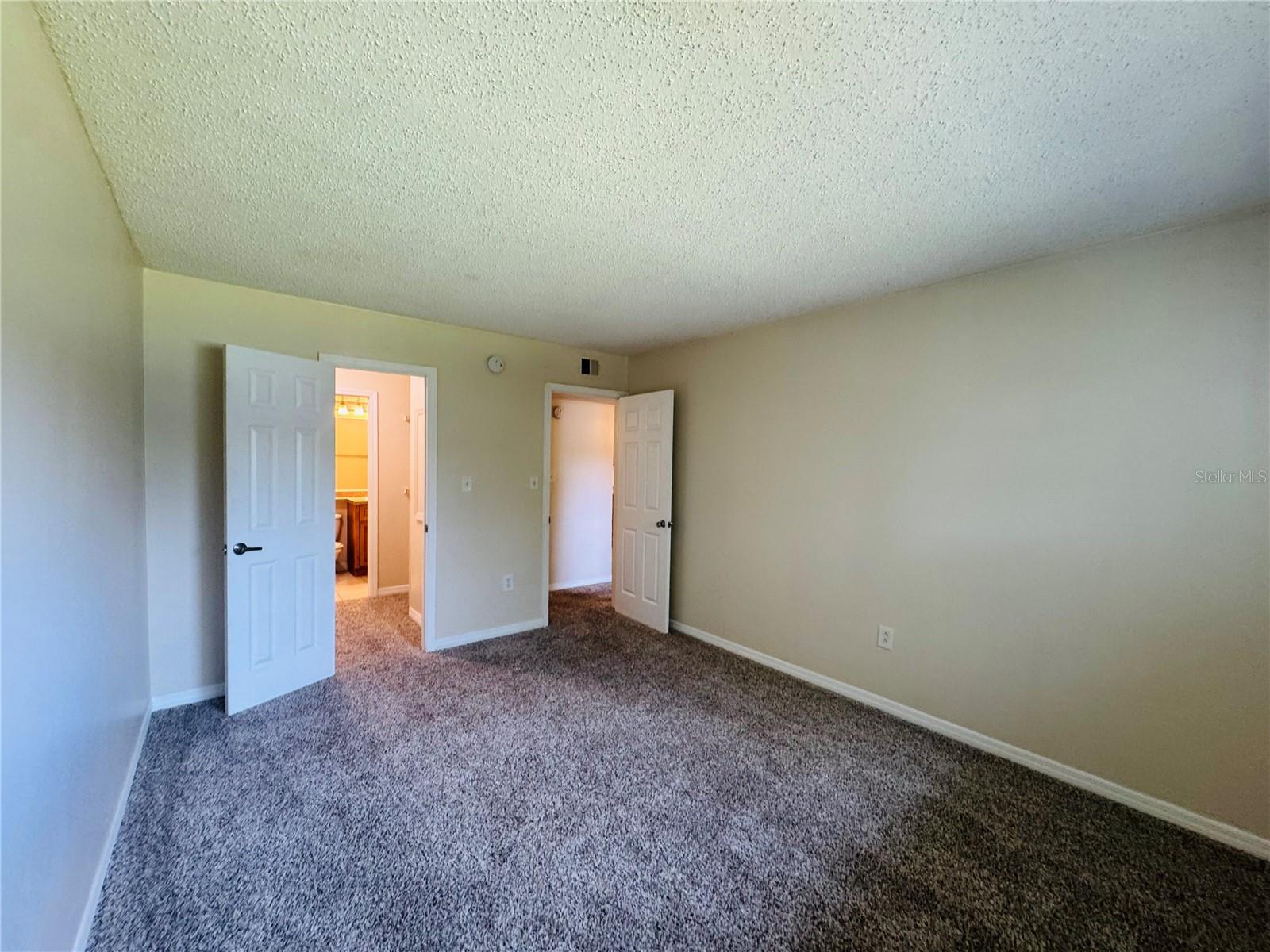 Image 12 of 25 For 1695 Lee Road E214