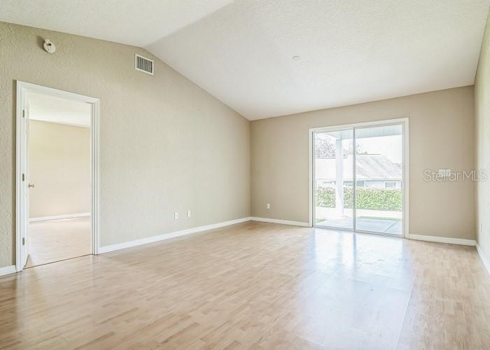 Image 14 of 23 For 2503 18th Circle