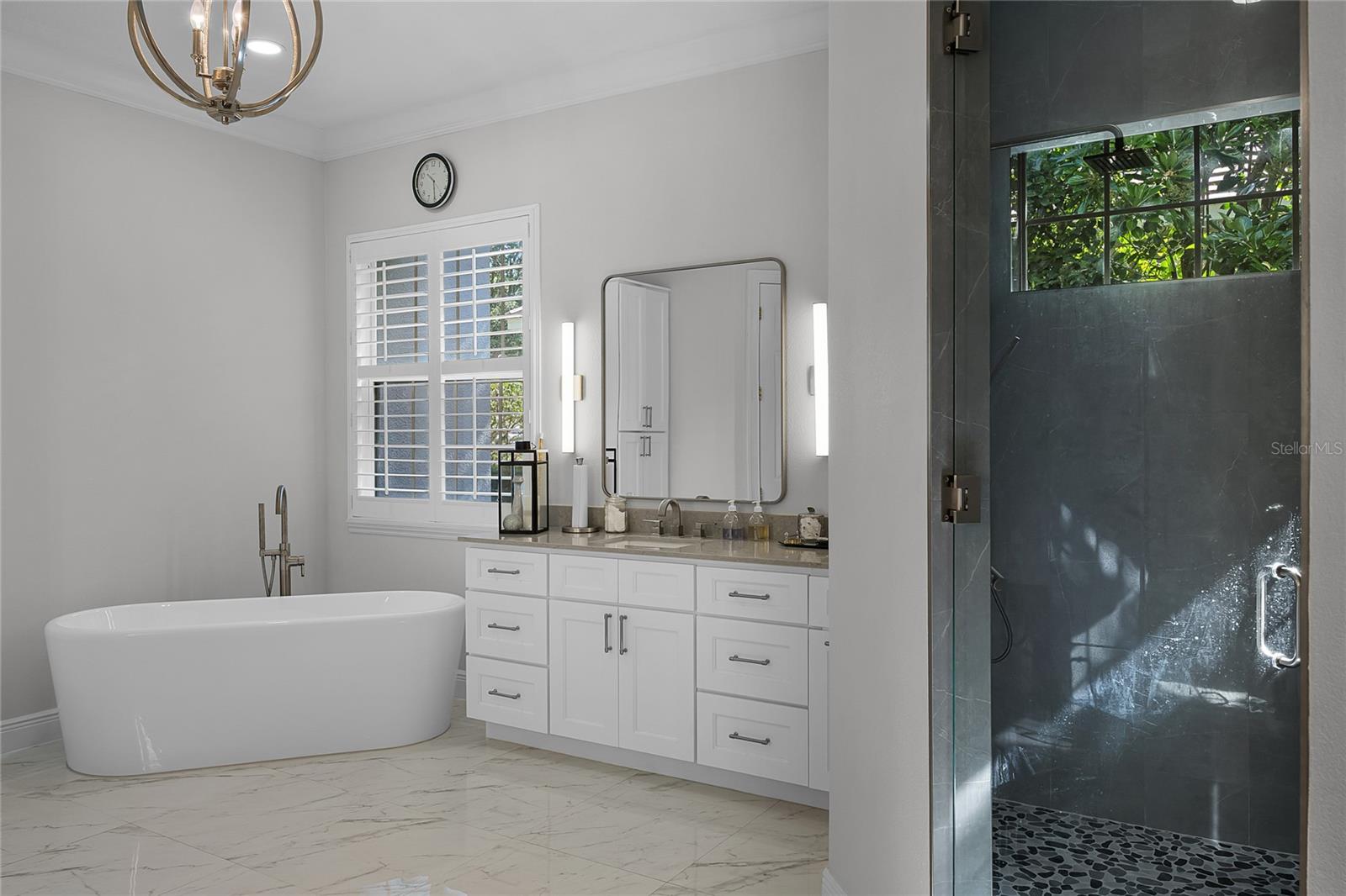 Image 23 of 39 For 11014 Hawkshead Court