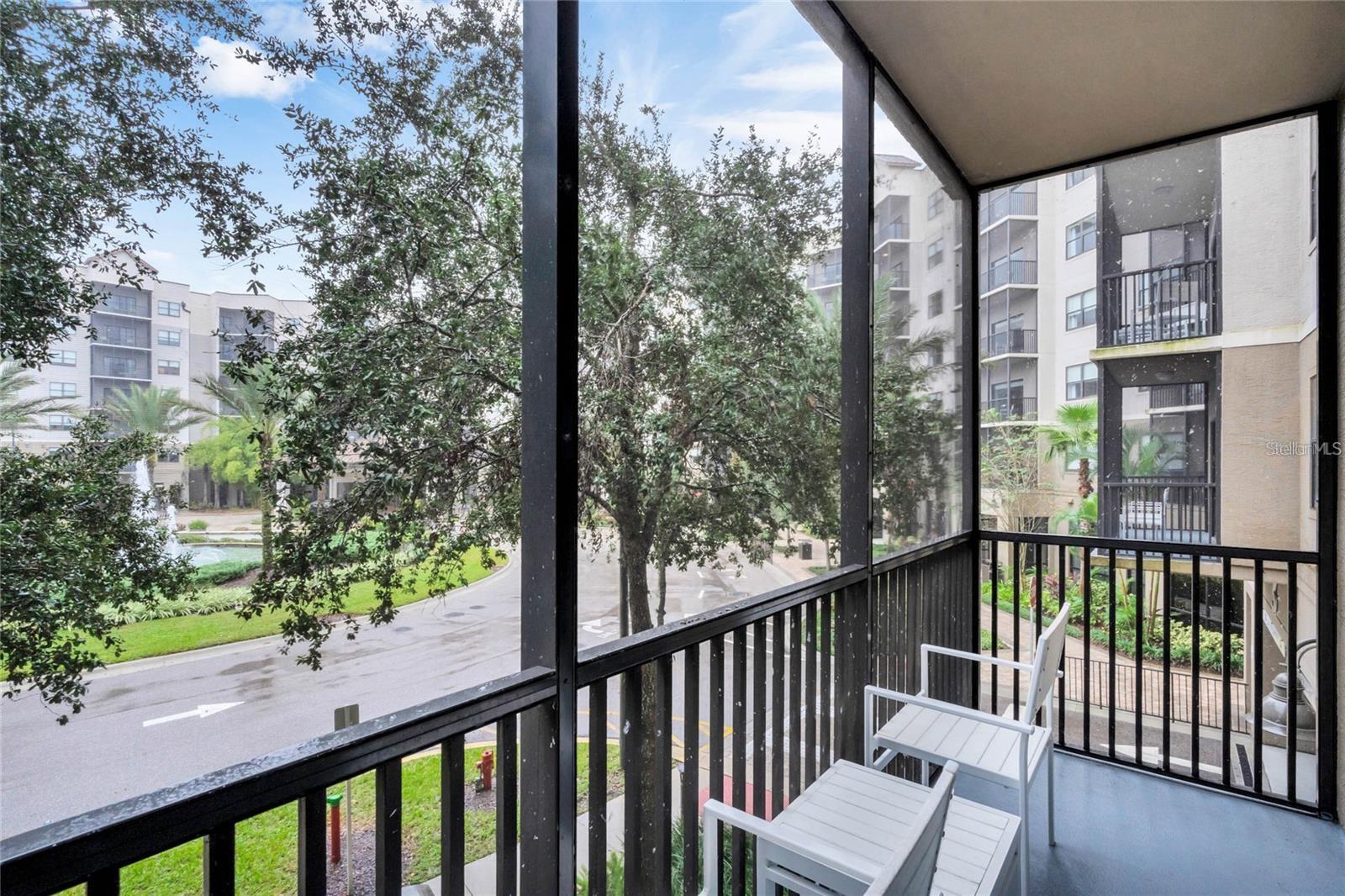 Image 12 of 25 For 14501 Grove Resort Avenue 3305