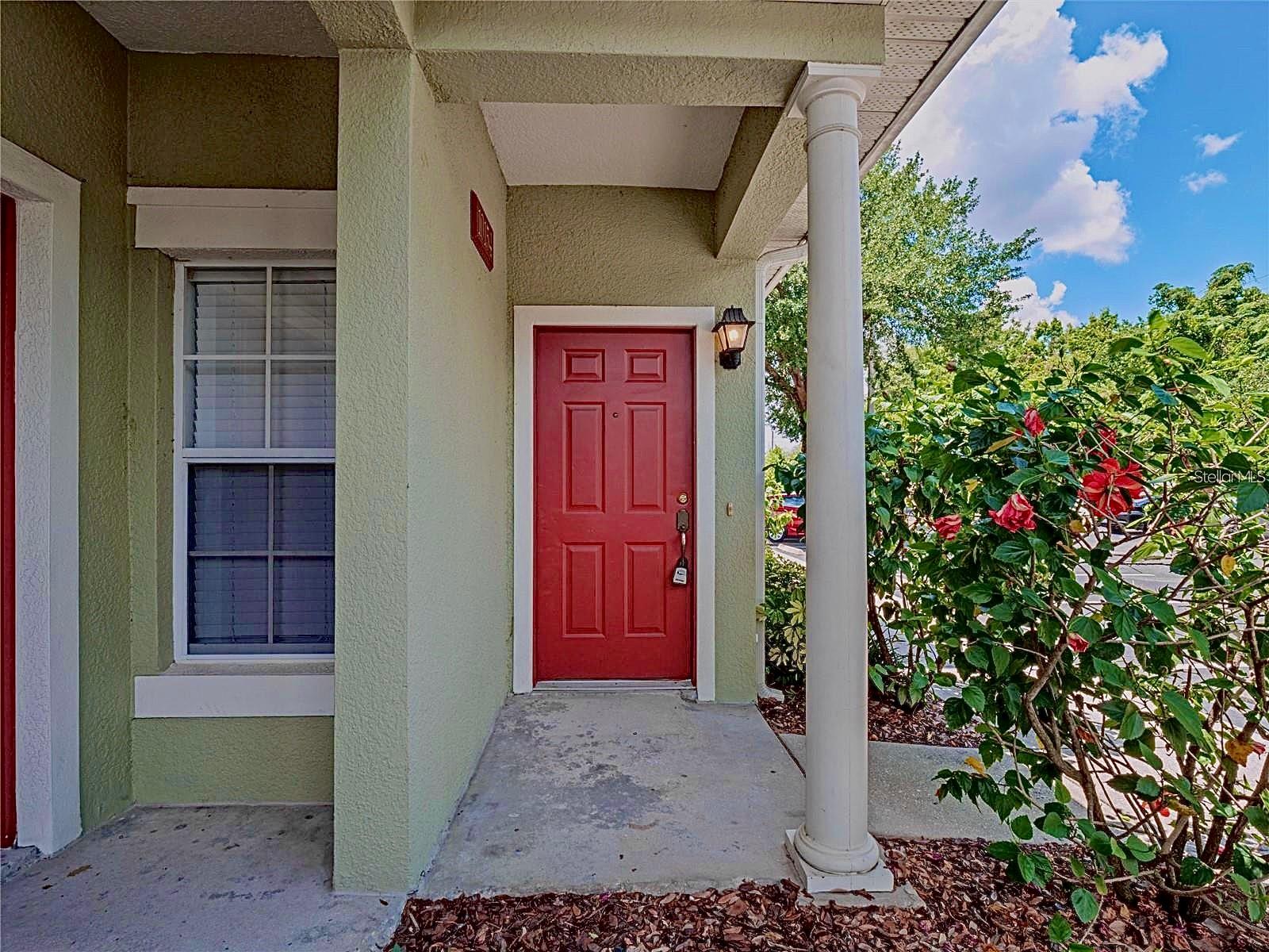 Image 3 of 38 For 10154 Regent Square Drive 201