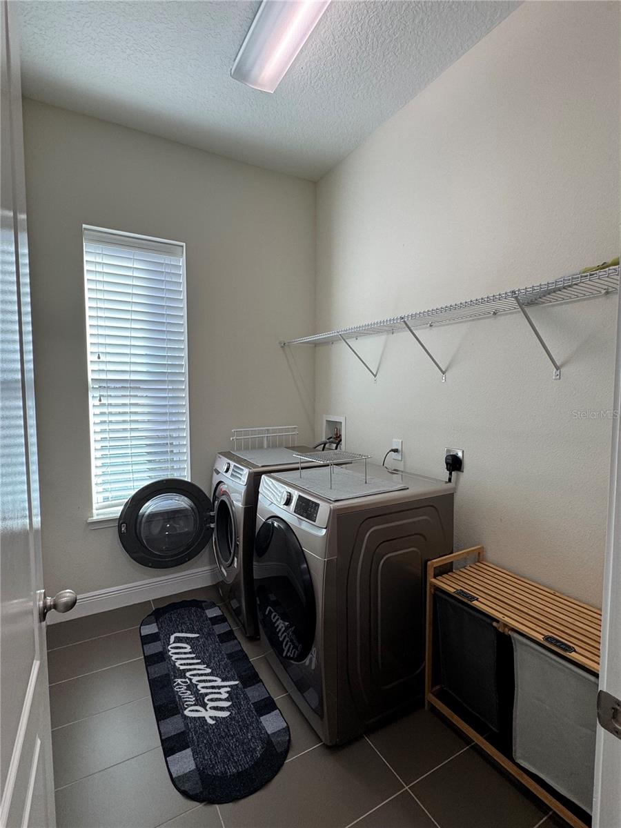 Image 20 of 36 For 8140 Mistral Drive
