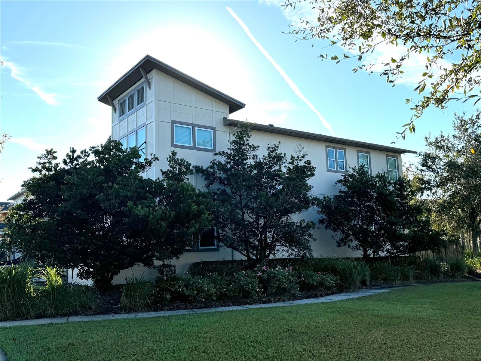 Image 4 of 36 For 8140 Mistral Drive