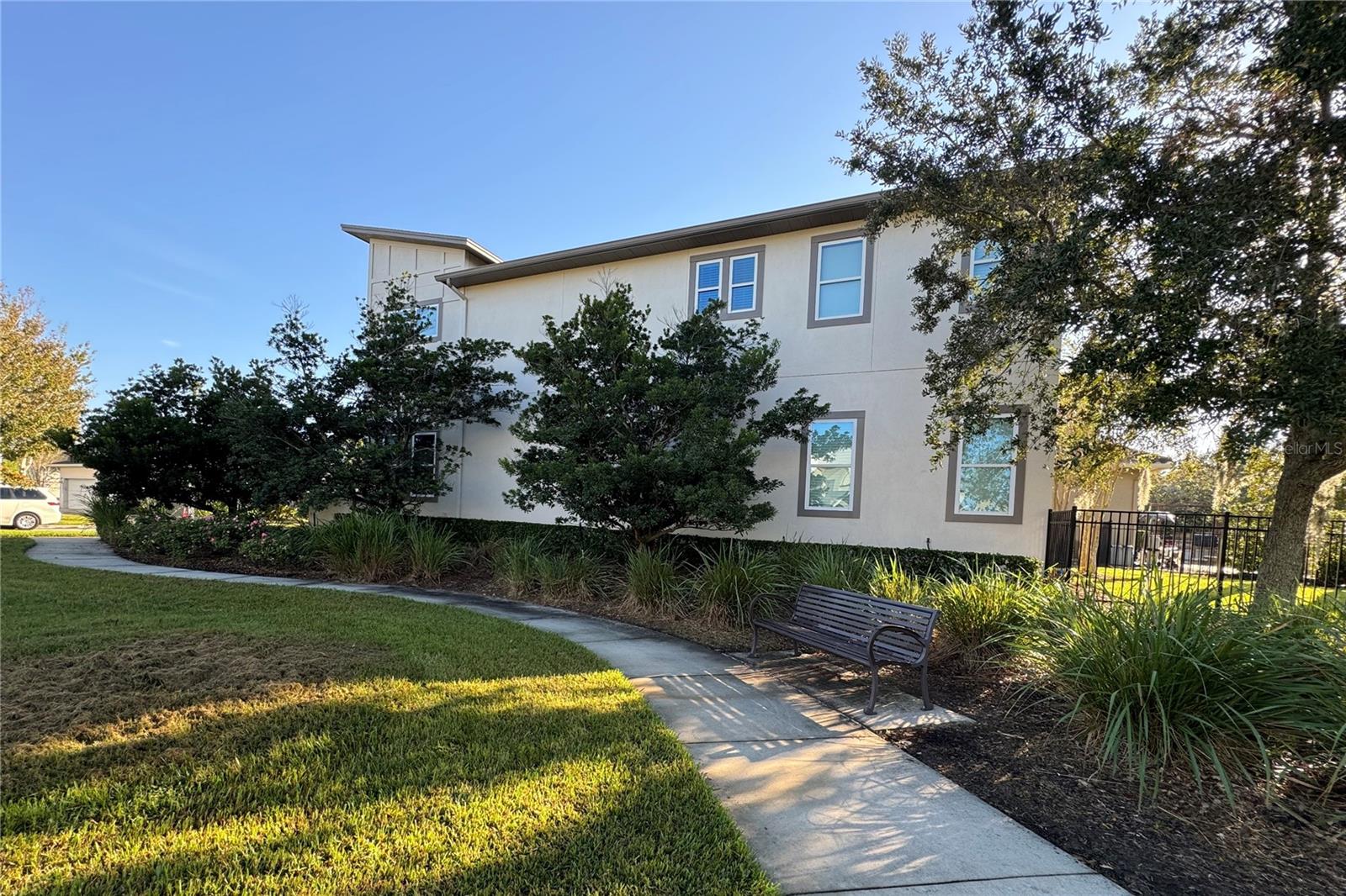 Image 5 of 36 For 8140 Mistral Drive