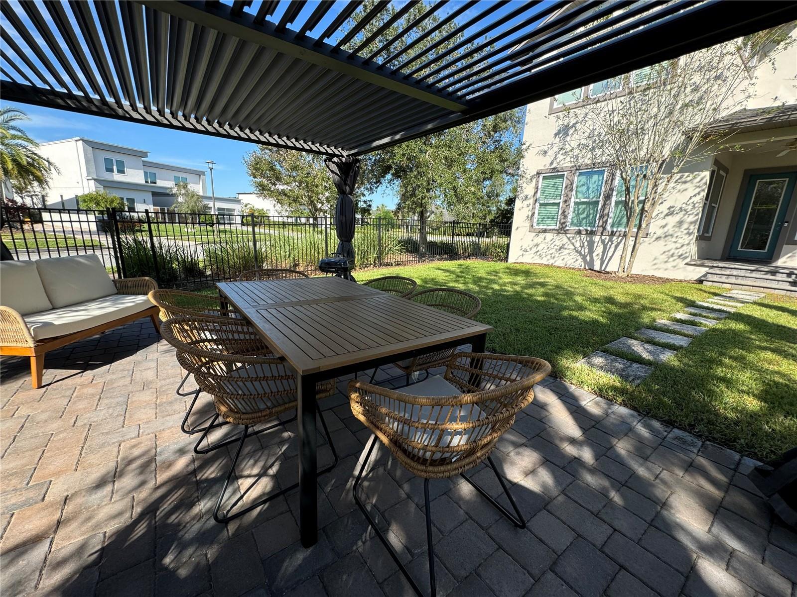 Image 7 of 36 For 8140 Mistral Drive