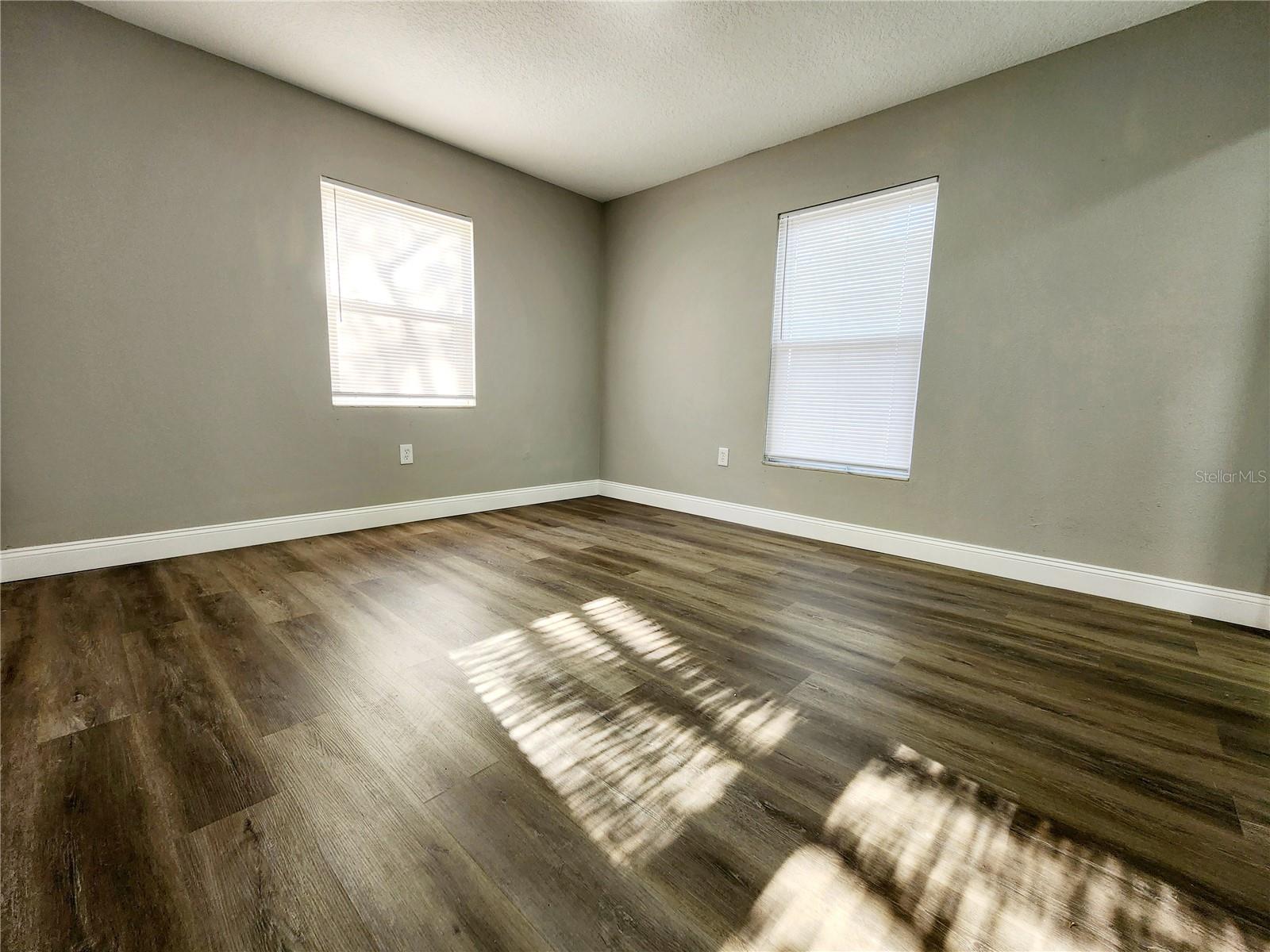 Image 7 of 10 For 701 Titcomb Street