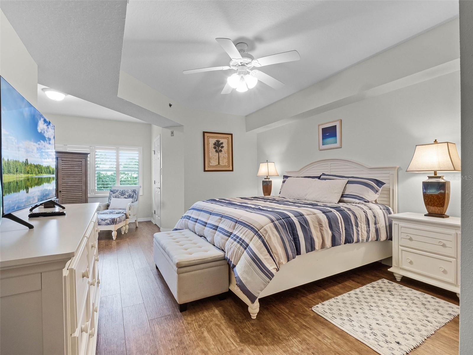 Image 10 of 28 For 5300 Atlantic Avenue 6-301