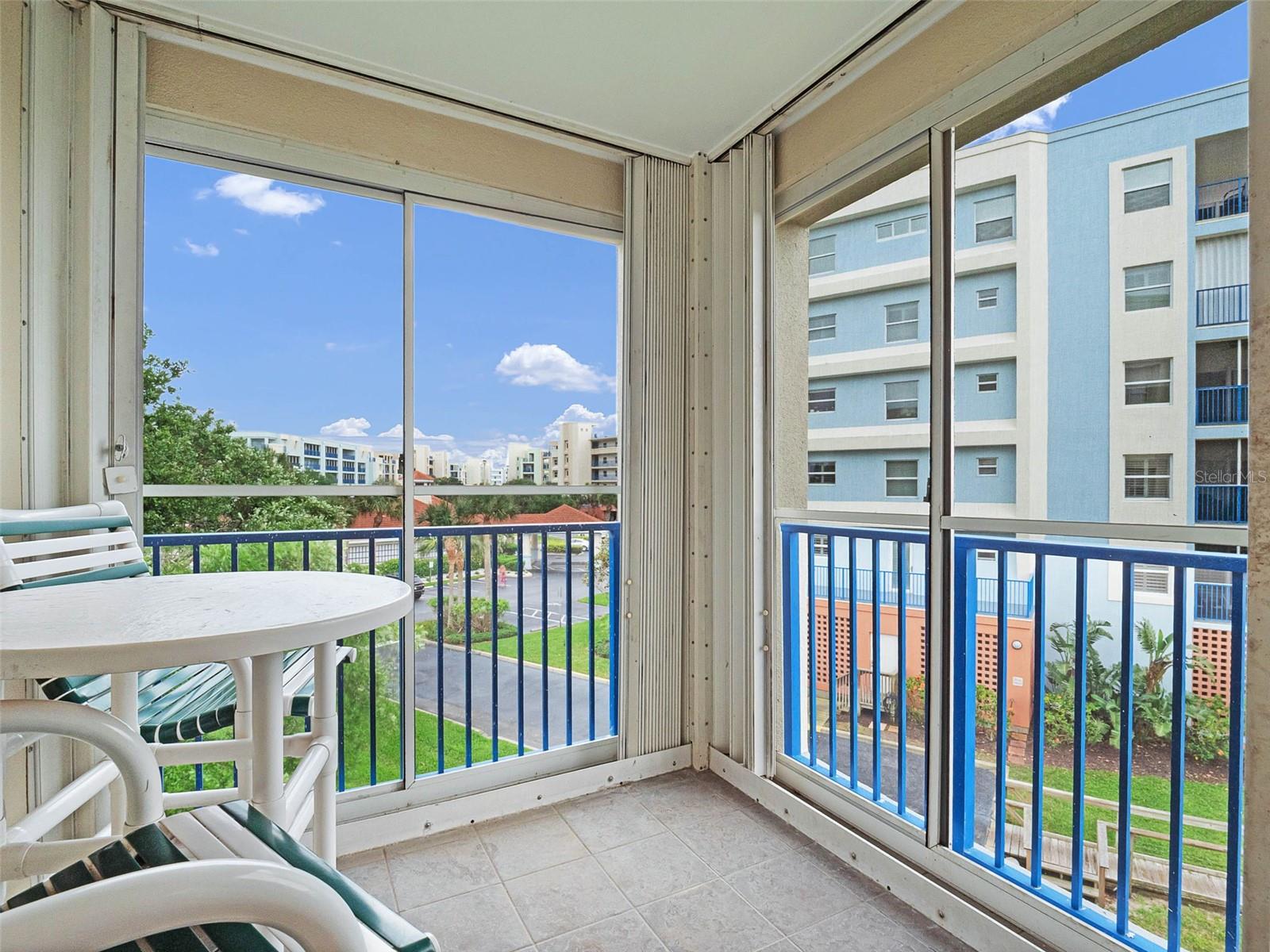 Image 12 of 28 For 5300 Atlantic Avenue 6-301