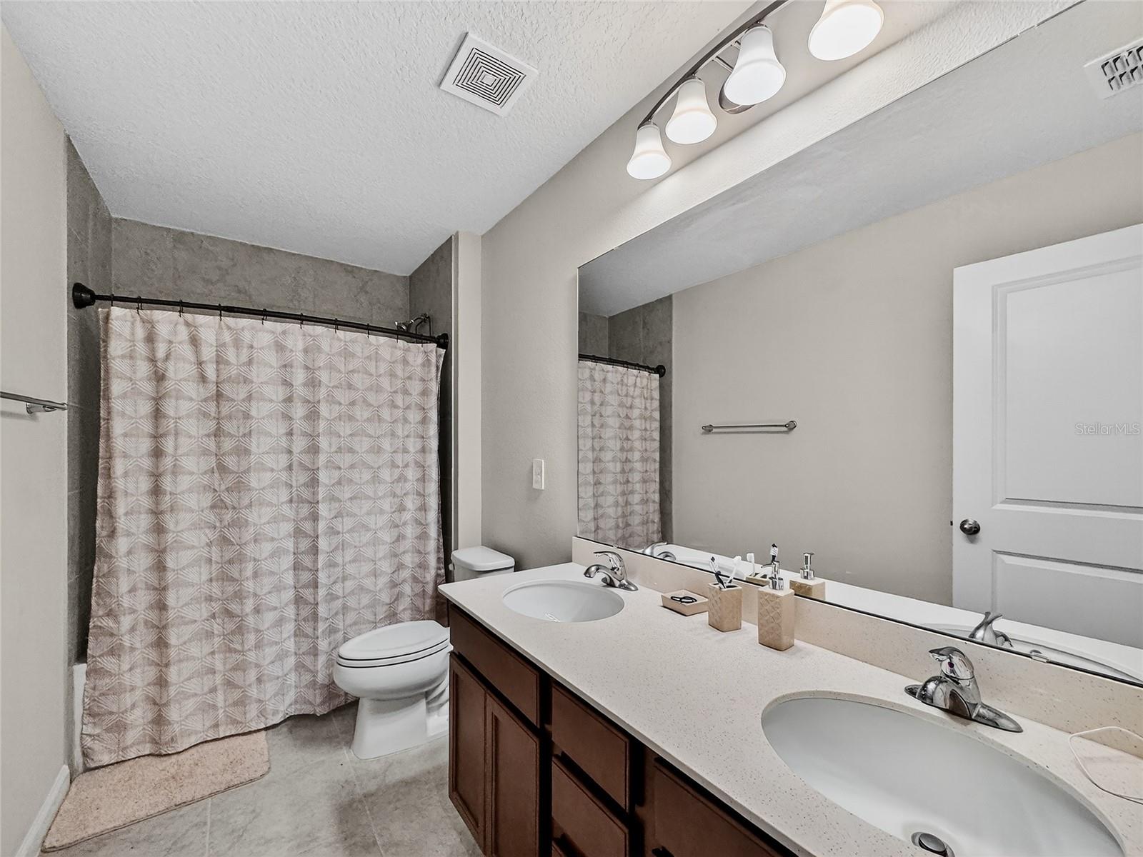 Image 5 of 19 For 3725 Blue Mountain Way