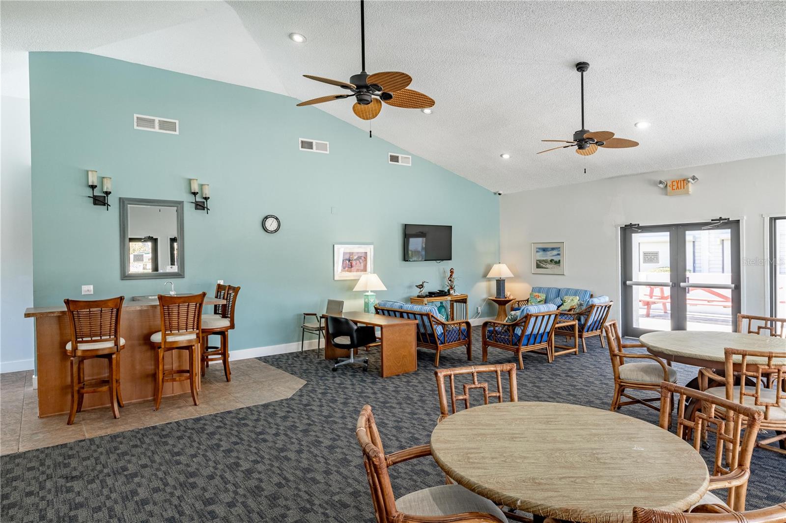 Image 23 of 49 For 865 Ladyfish Avenue C104