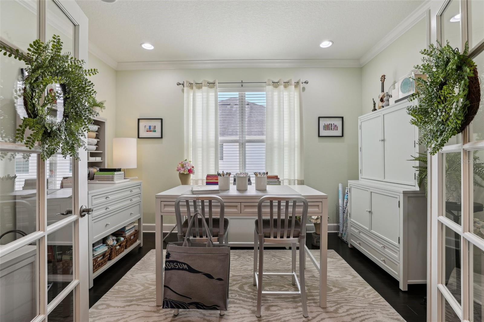 Image 20 of 28 For 11725 Verrazano Drive