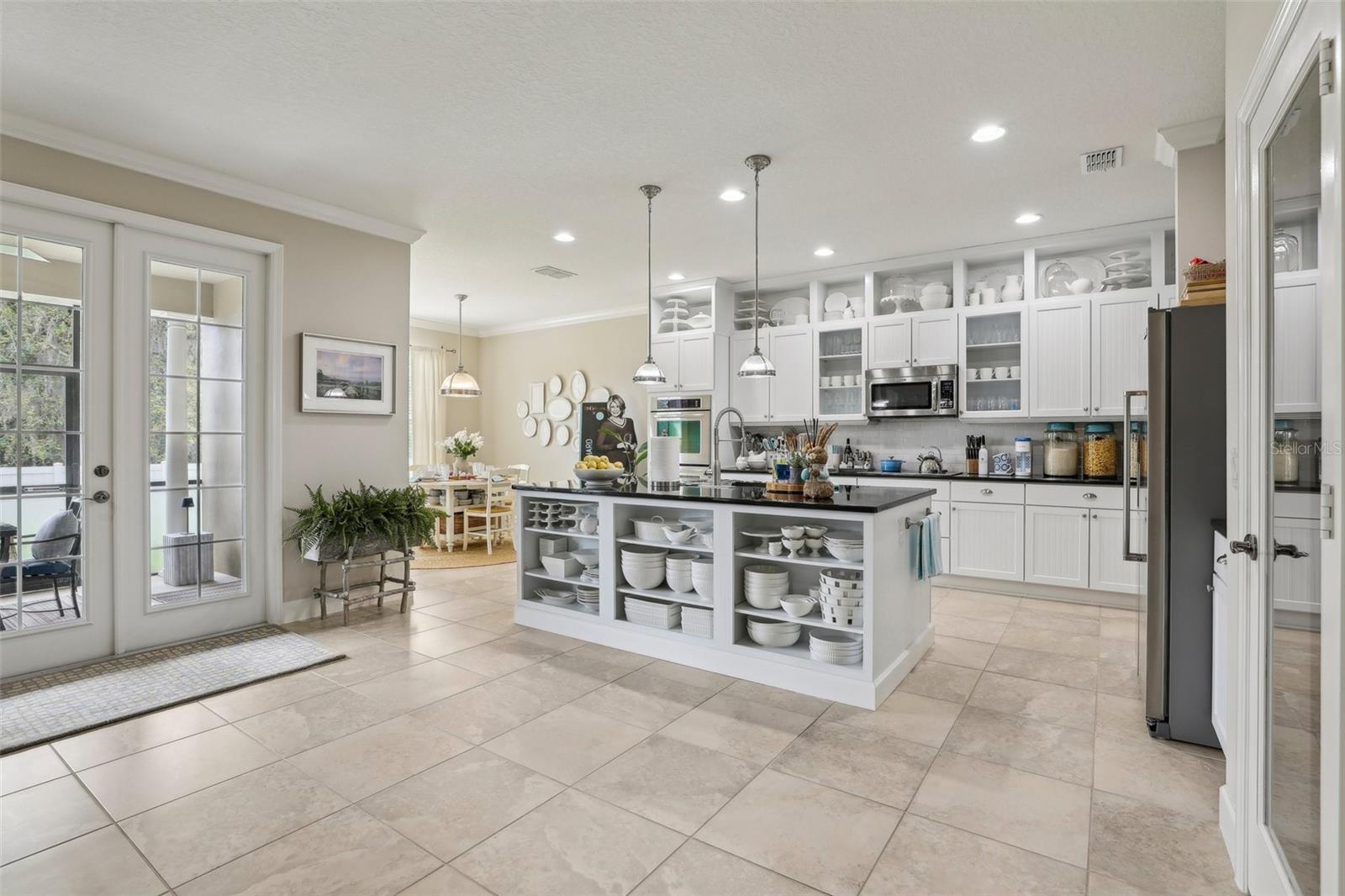 Image 5 of 28 For 11725 Verrazano Drive