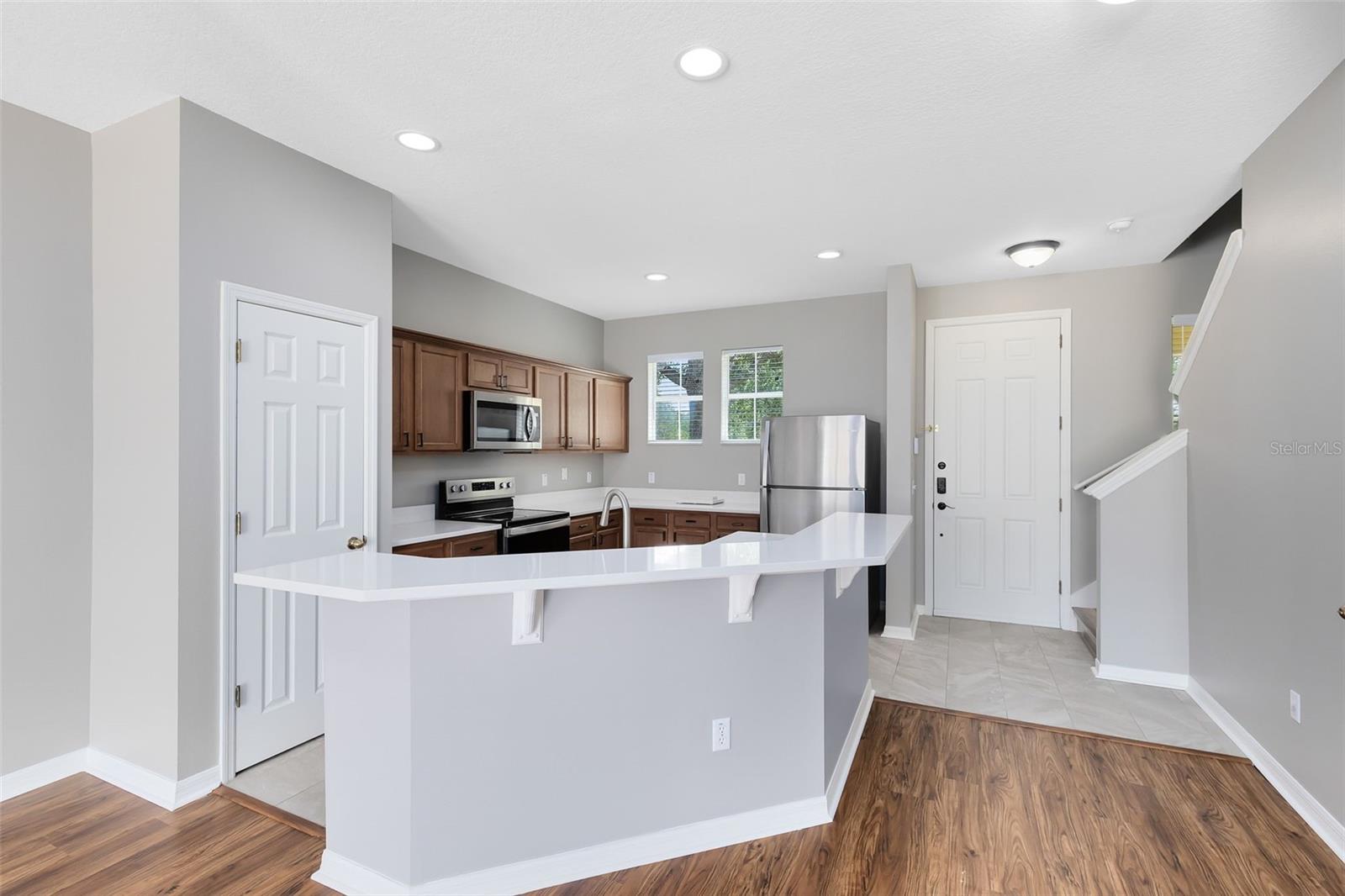 Image 4 of 23 For 7340 Yoder Street