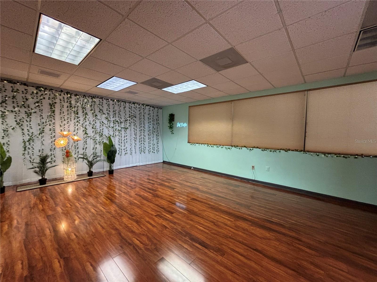 Image 3 of 22 For 1750 Broadway Street 112