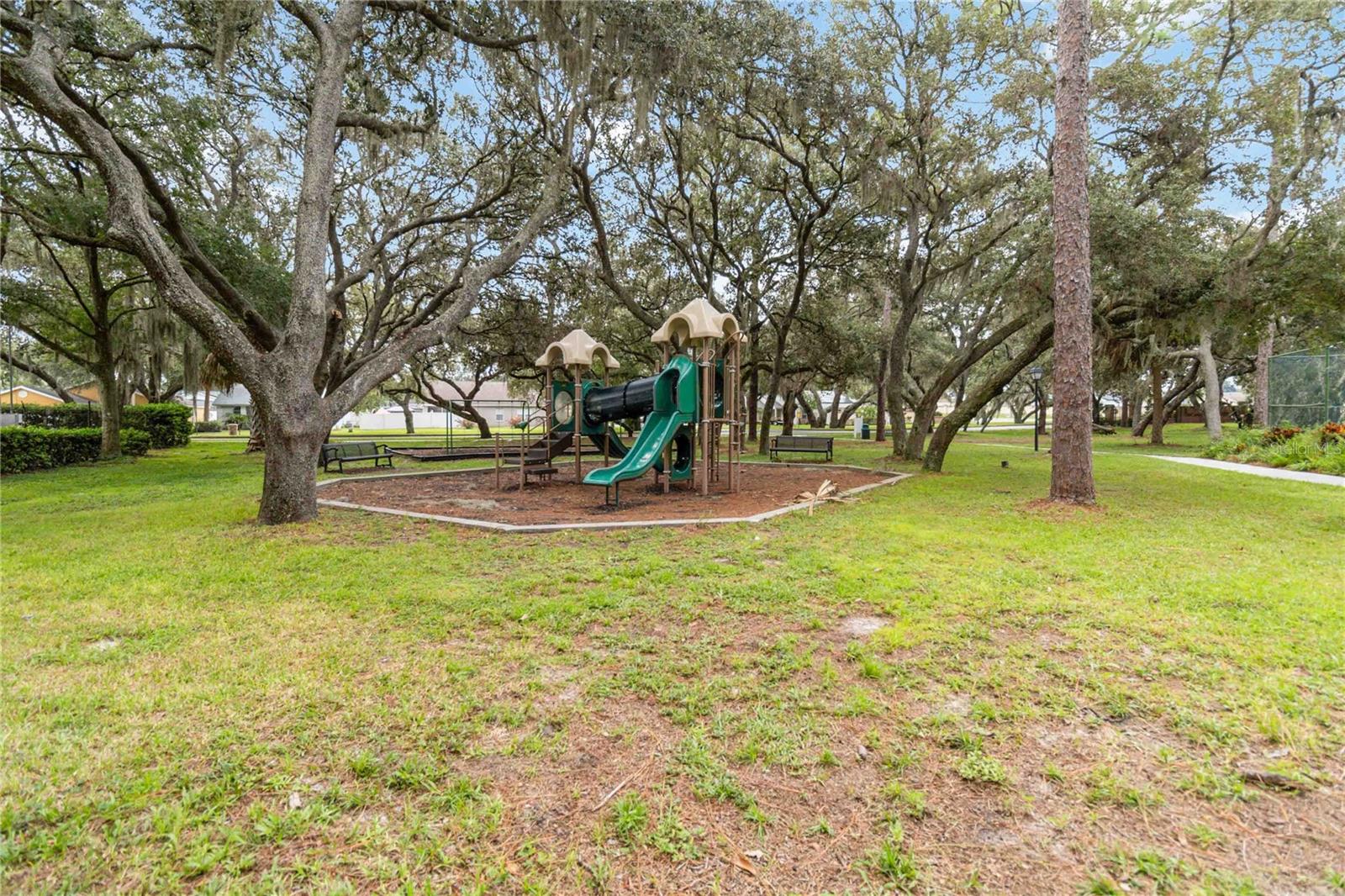 Image 31 of 31 For 7803 Laurel Oak Lane