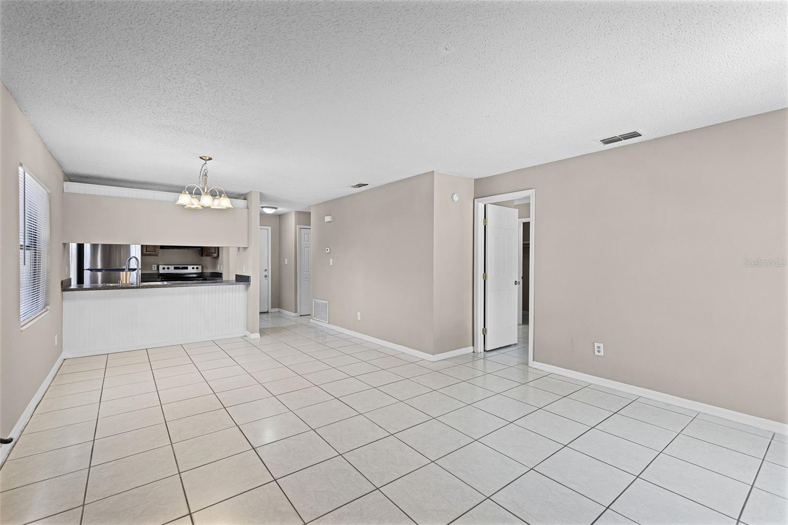 Image 3 of 10 For 2532 Kamnic Court