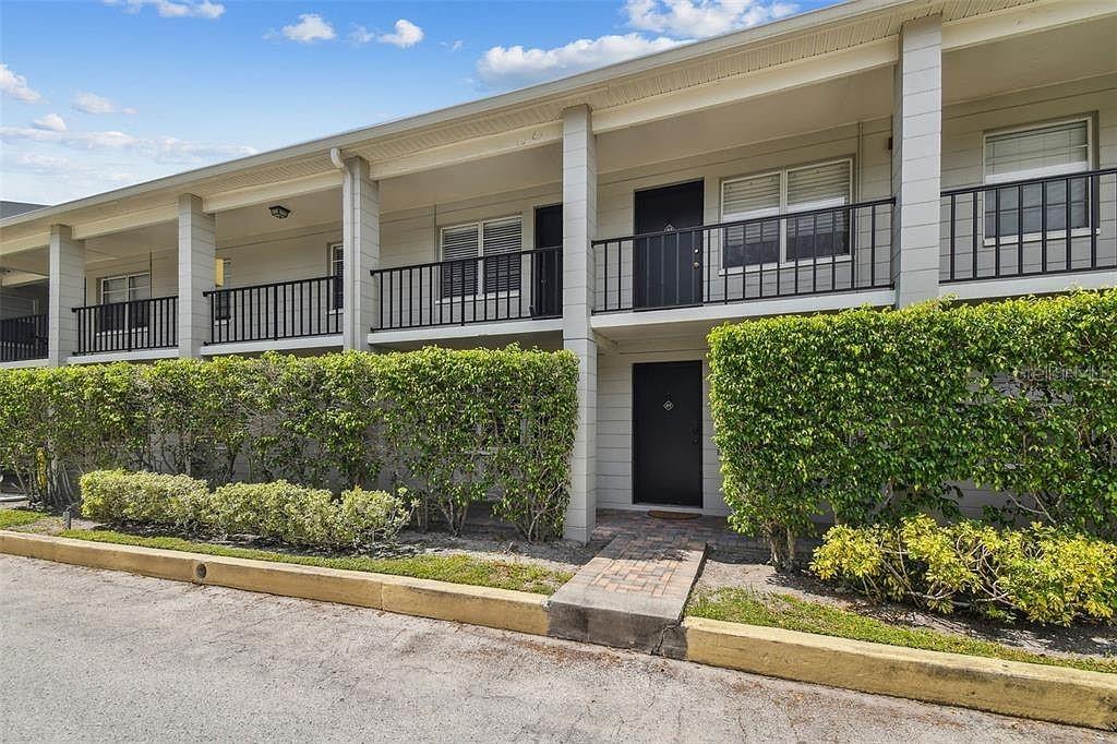 Listing Details for 5221 Bayshore Boulevard 46, TAMPA, FL 33611