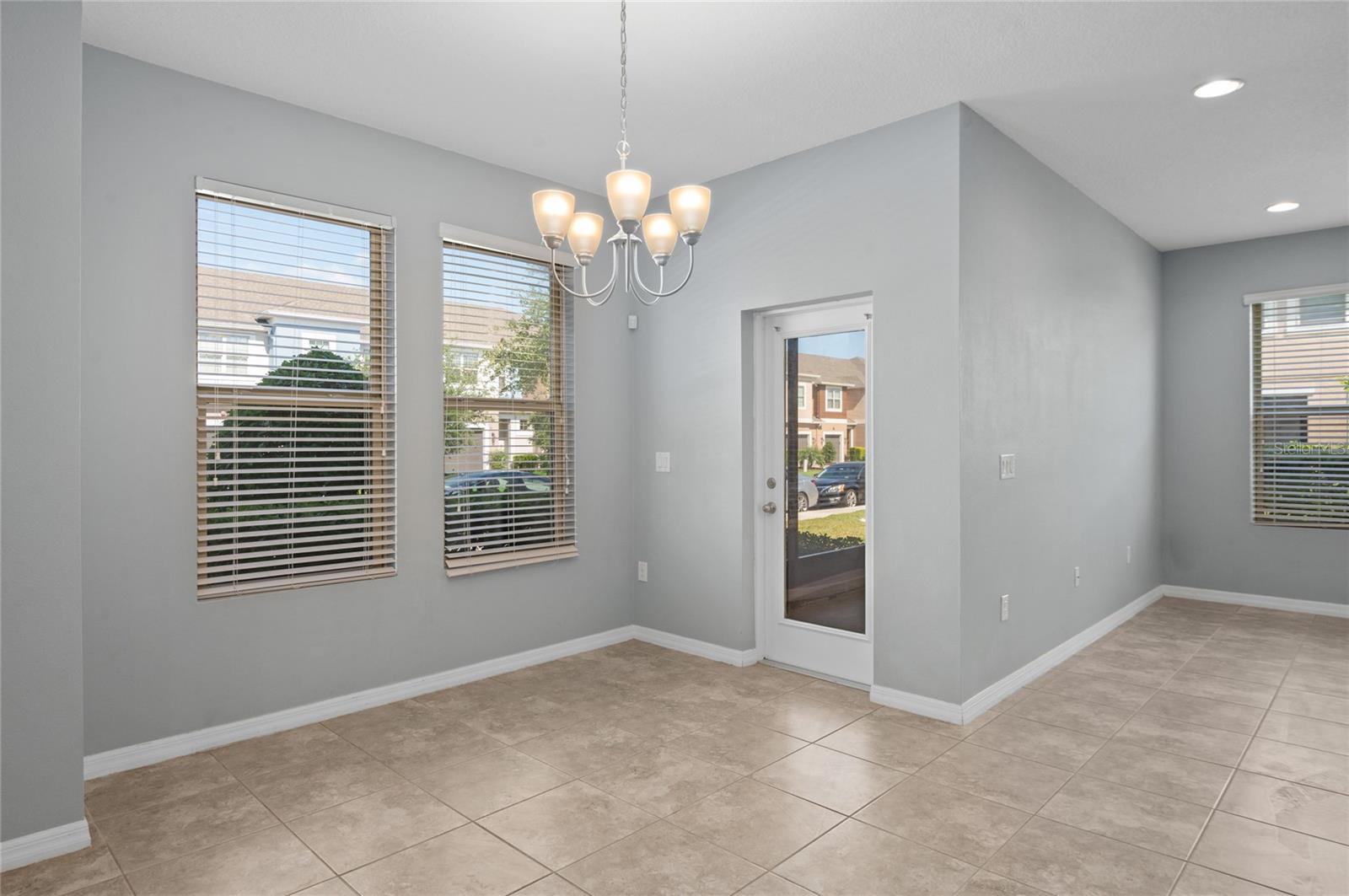 Image 12 of 47 For 335 Merry Brook Circle