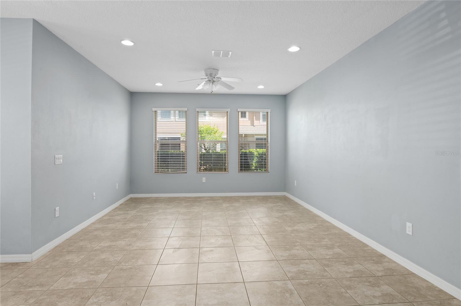 Image 15 of 47 For 335 Merry Brook Circle