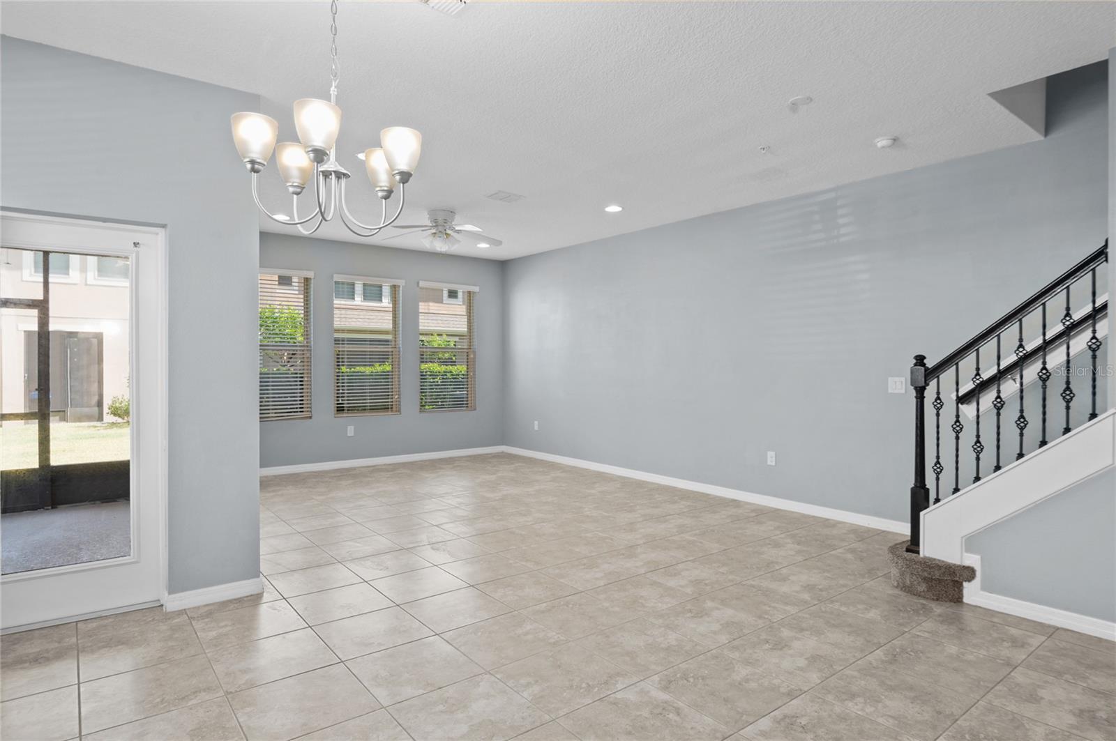 Image 17 of 47 For 335 Merry Brook Circle