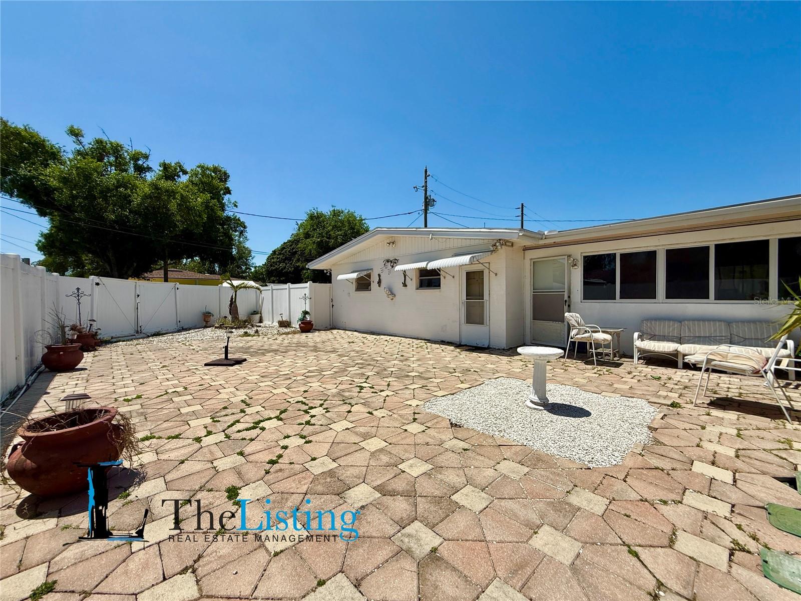 Image 26 of 32 For 4518 15th Avenue N