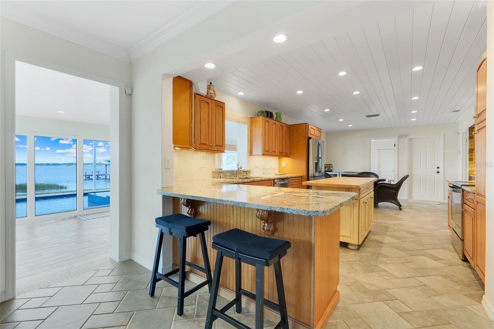 Image 19 of 67 For 5224 Saint Regis Place