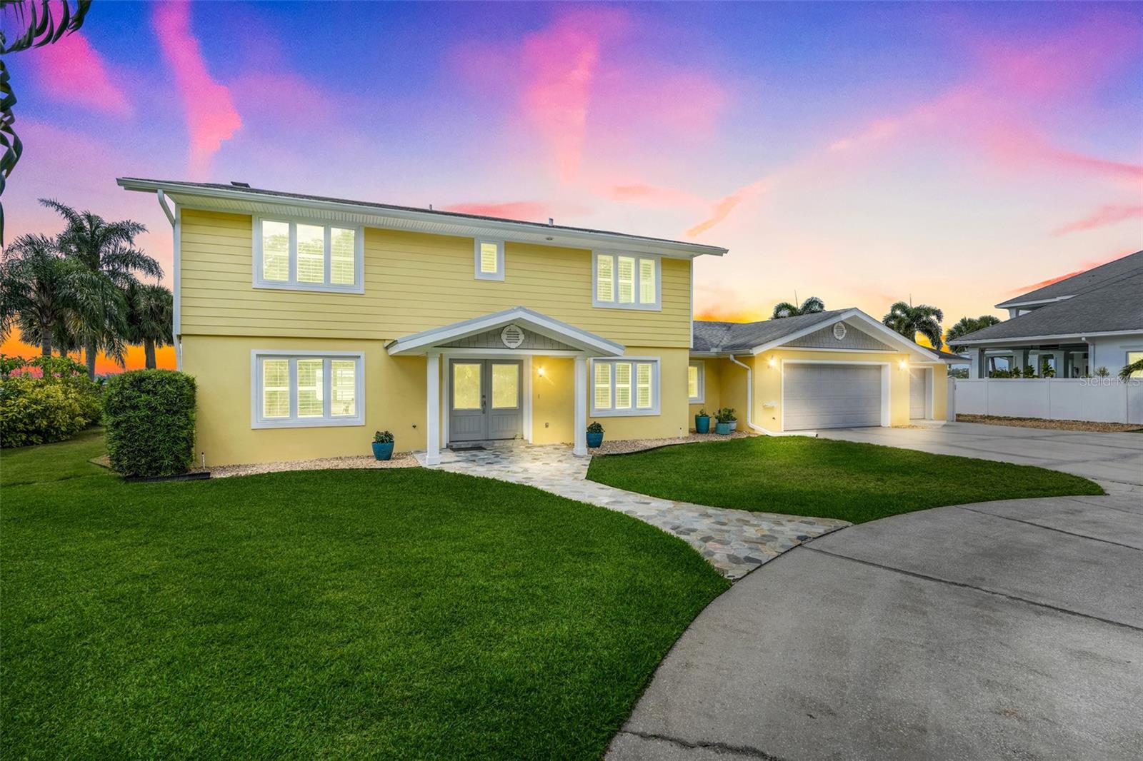 Image 2 of 67 For 5224 Saint Regis Place