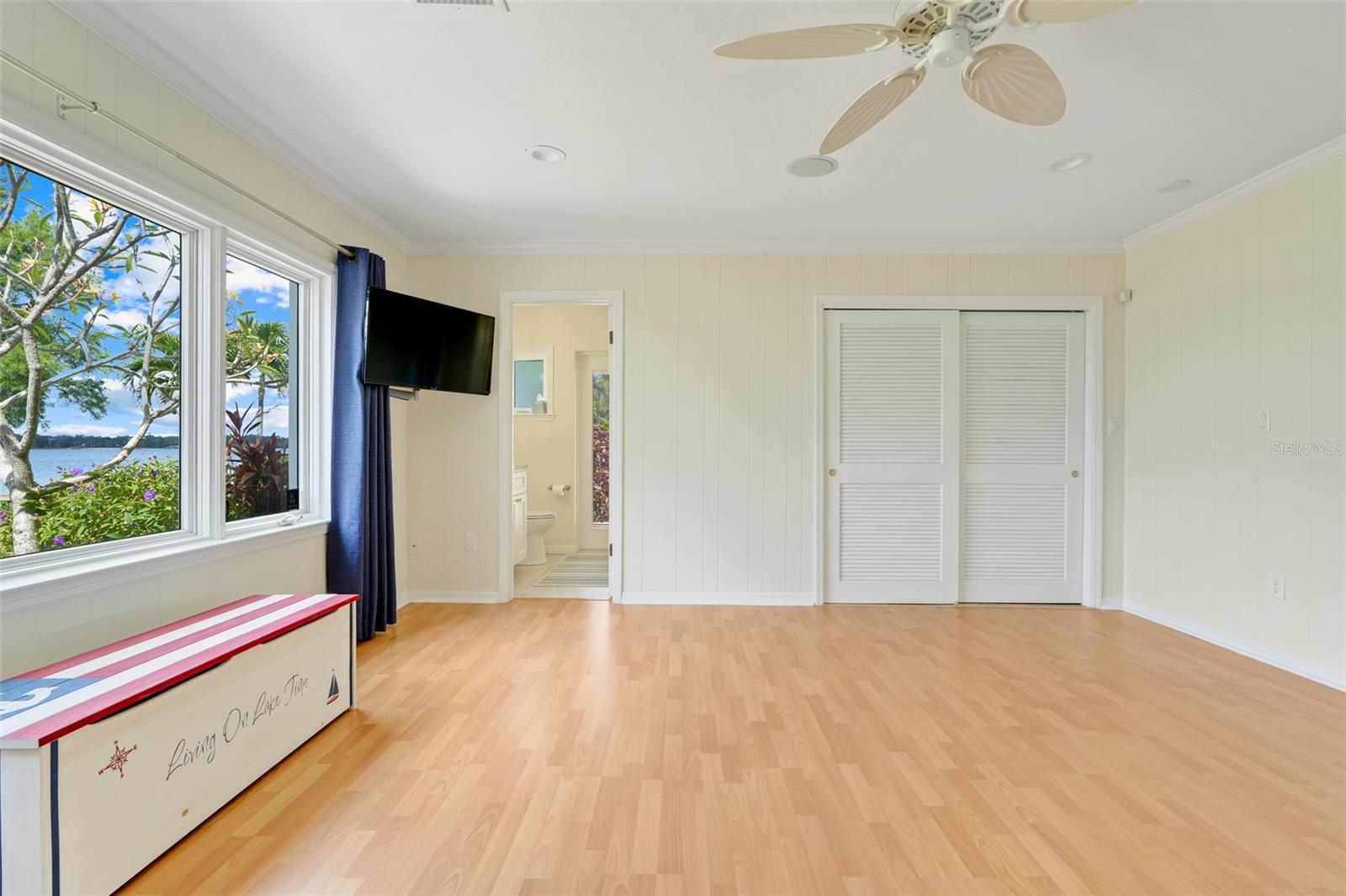 Image 32 of 67 For 5224 Saint Regis Place