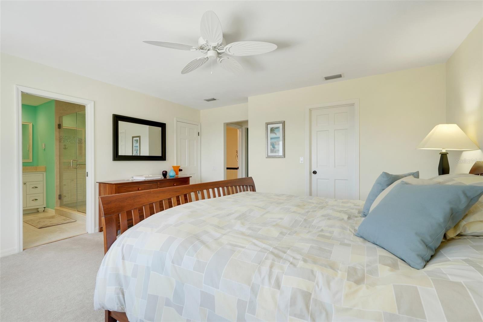 Image 35 of 67 For 5224 Saint Regis Place