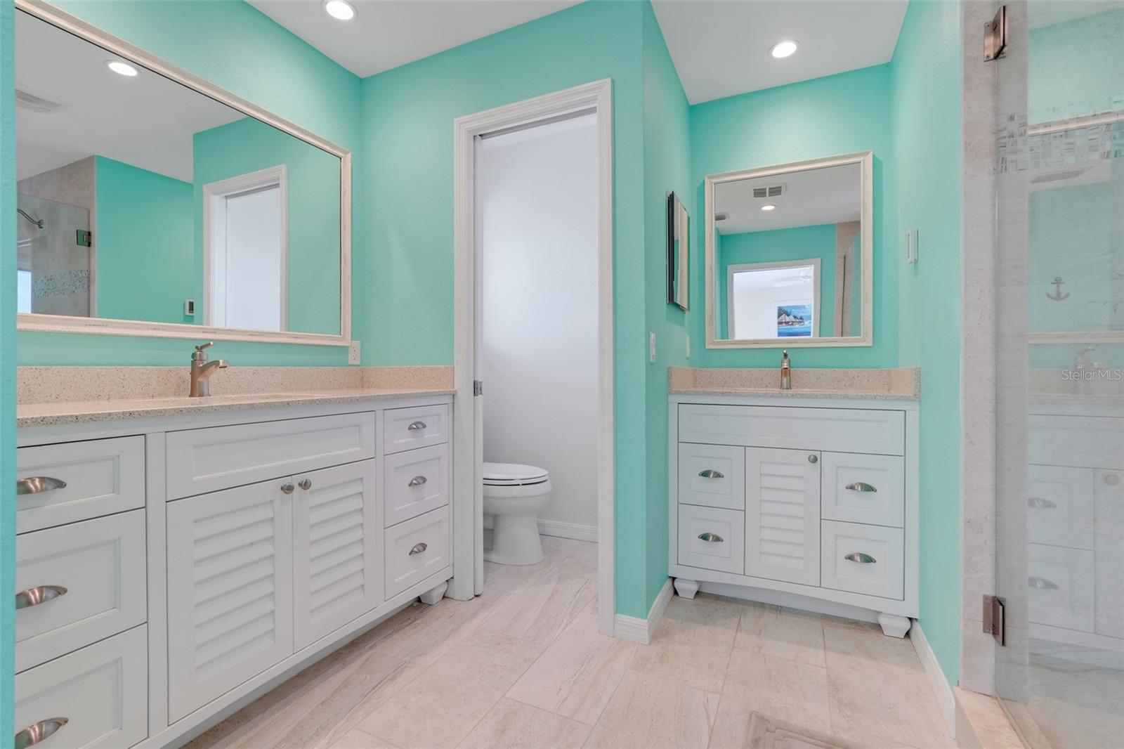 Image 36 of 67 For 5224 Saint Regis Place