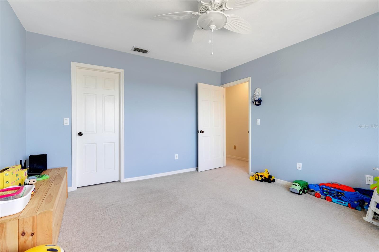 Image 42 of 67 For 5224 Saint Regis Place