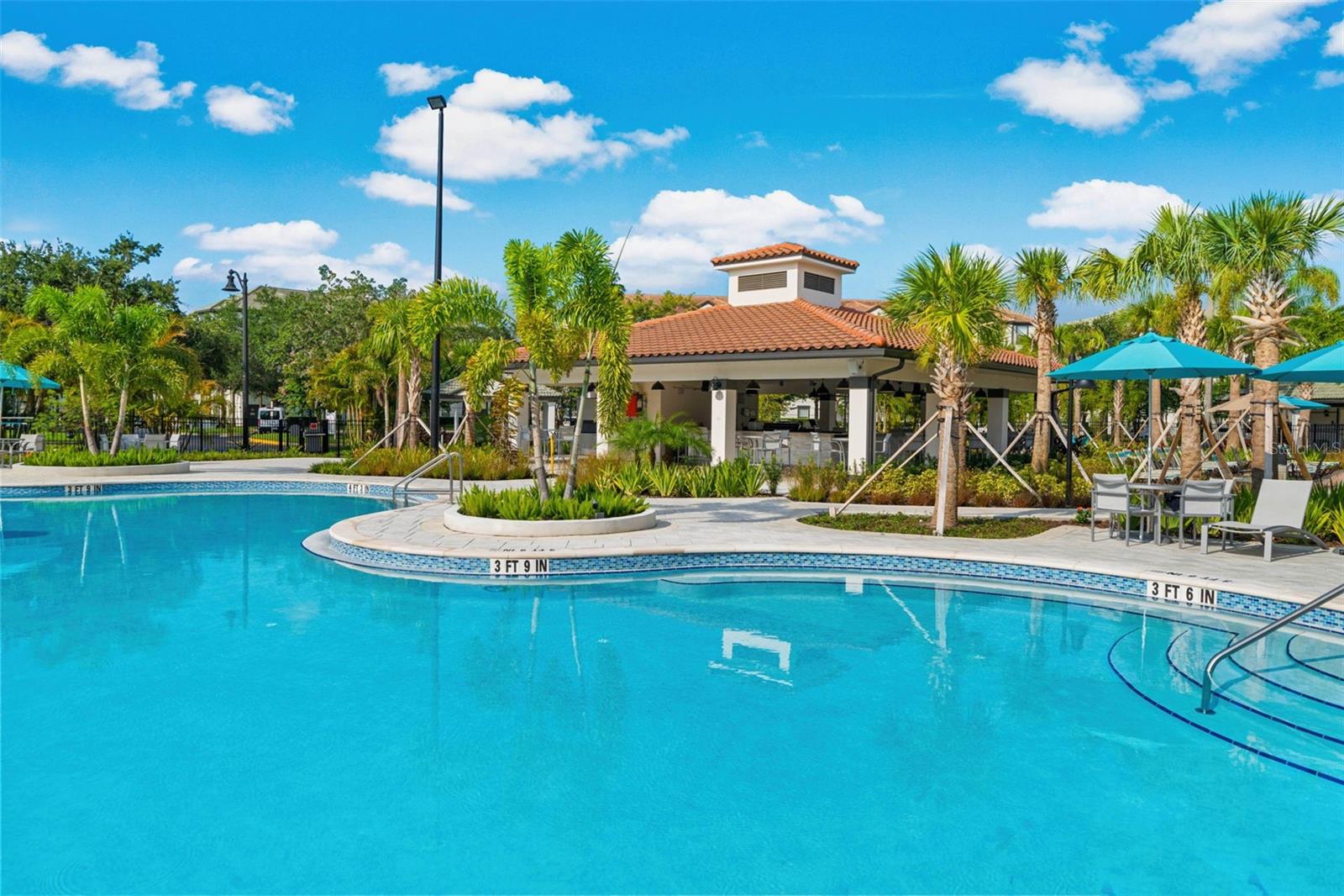 Image 4 of 34 For 8001 Cool Breeze Drive 118