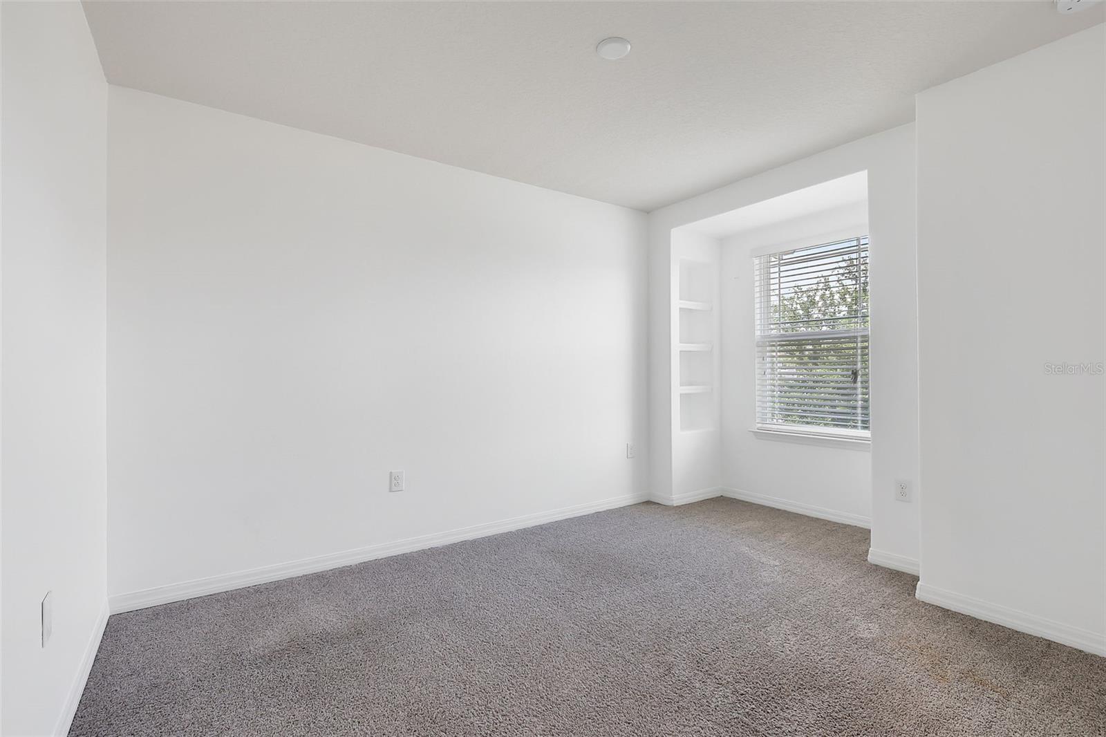 Image 13 of 25 For 2638 Giardino Loop