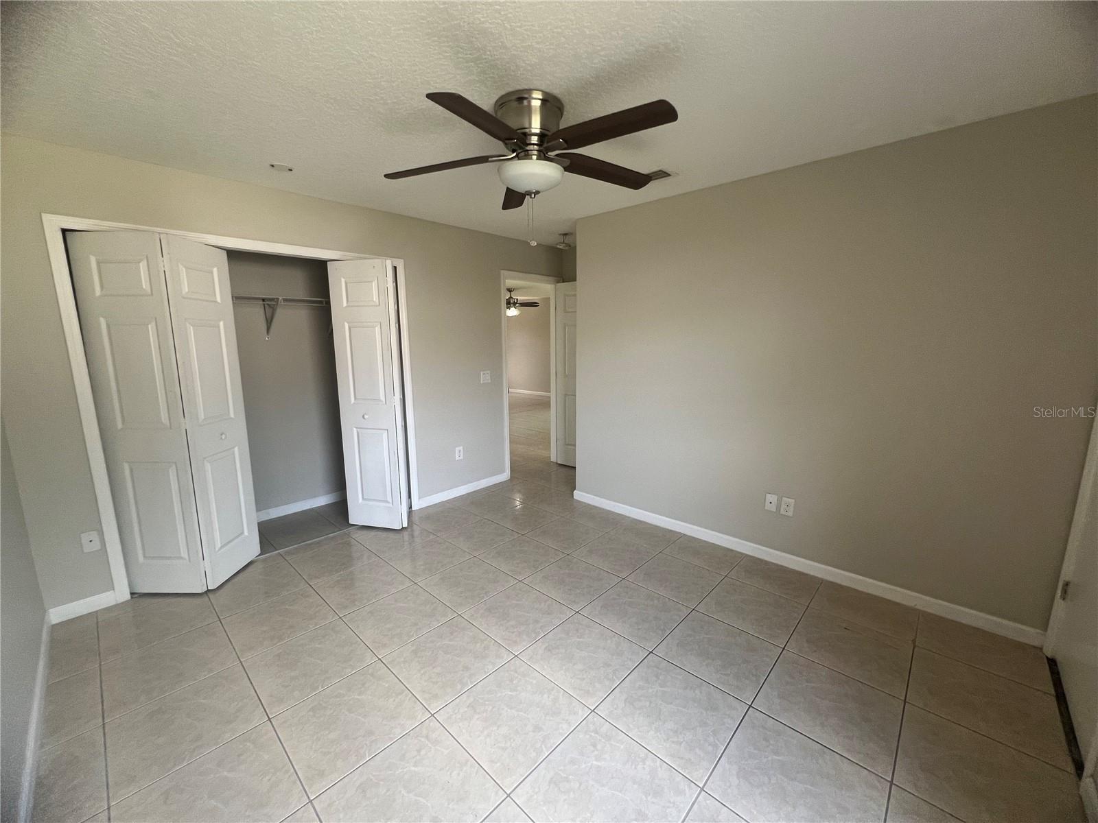Image 13 of 18 For 601 Casa Park Court B Court
