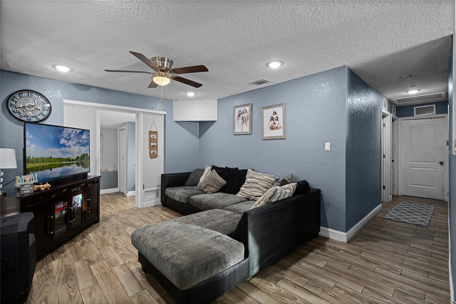 Image 4 of 15 For 4274 Tatum Street