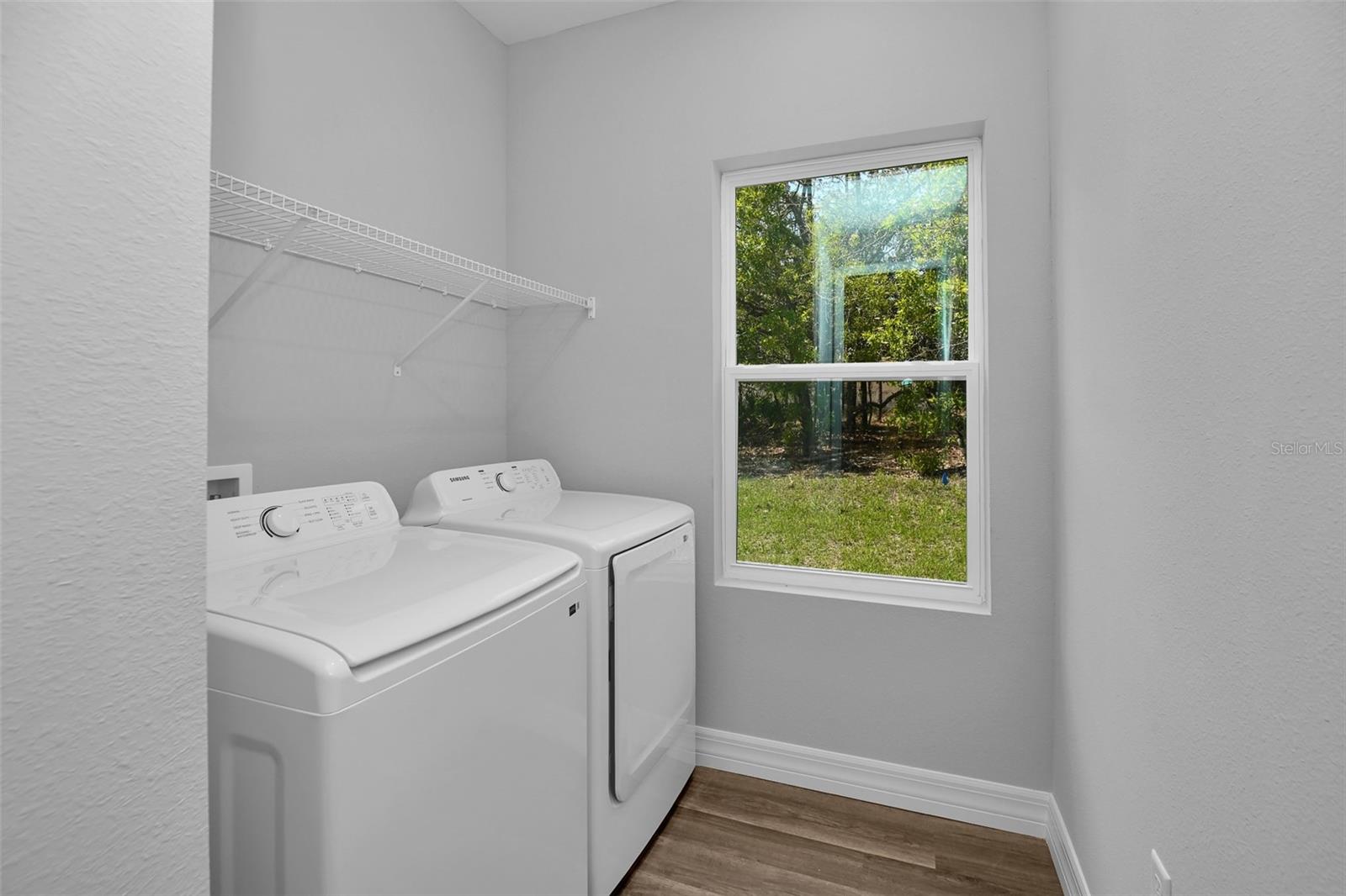 Image 15 of 35 For 28 Whitewood Street